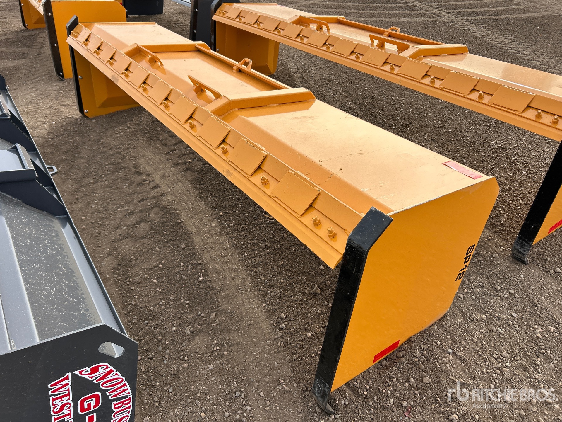 General Appearance with Imagen: esquina trasera derecha