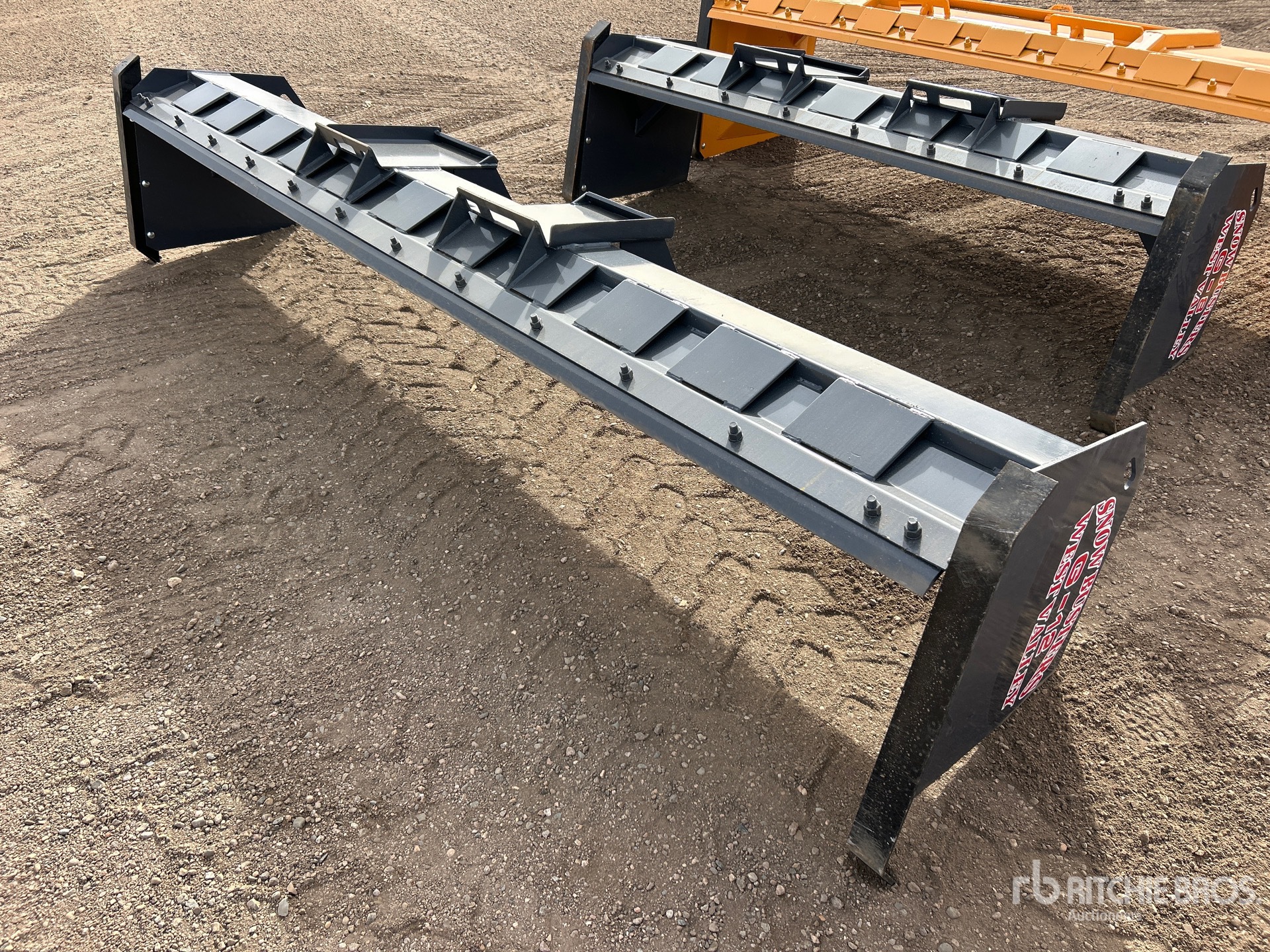 General Appearance with Imagen: esquina trasera derecha