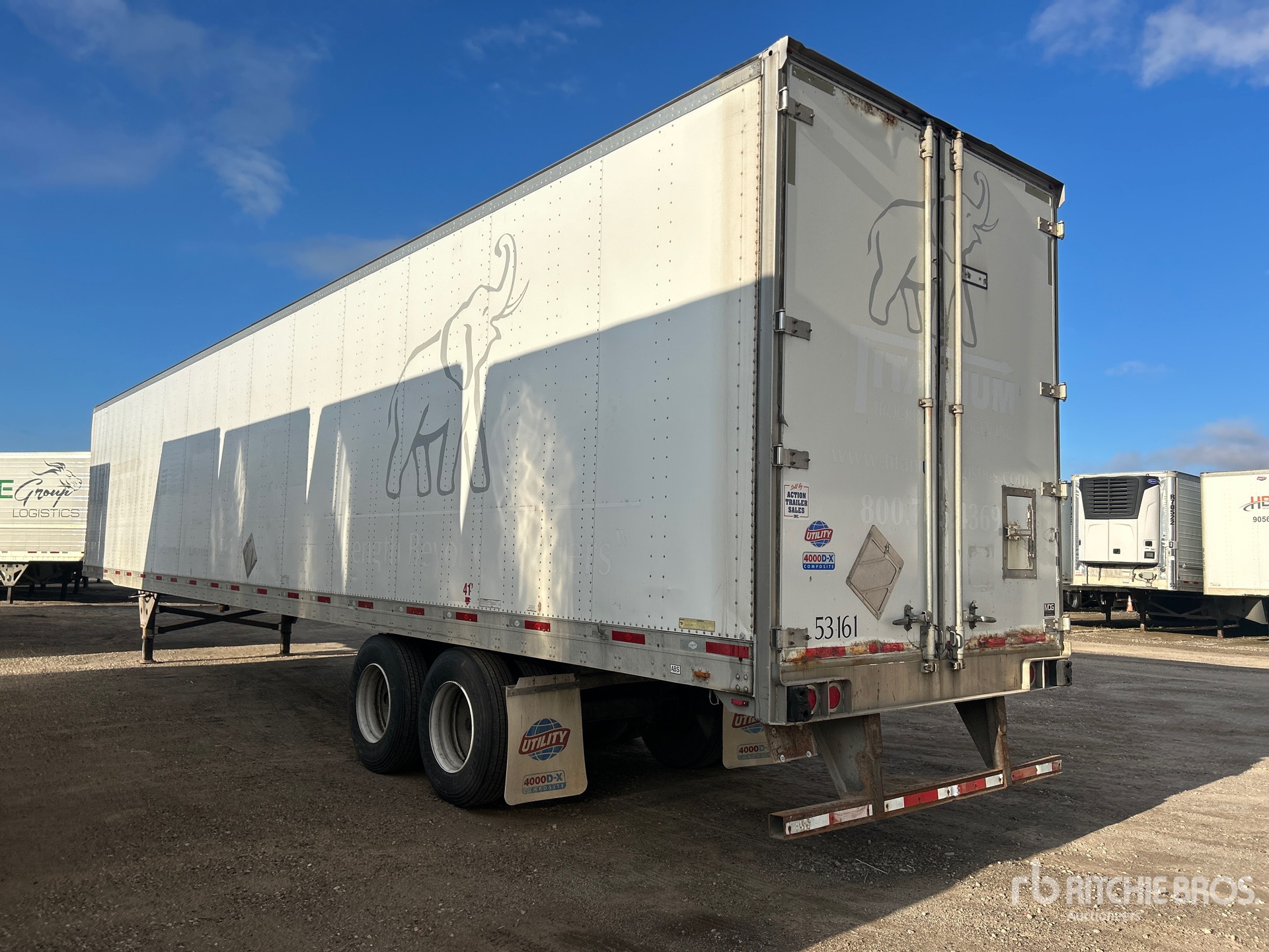 Aspect général with Image, coin arrière gauche