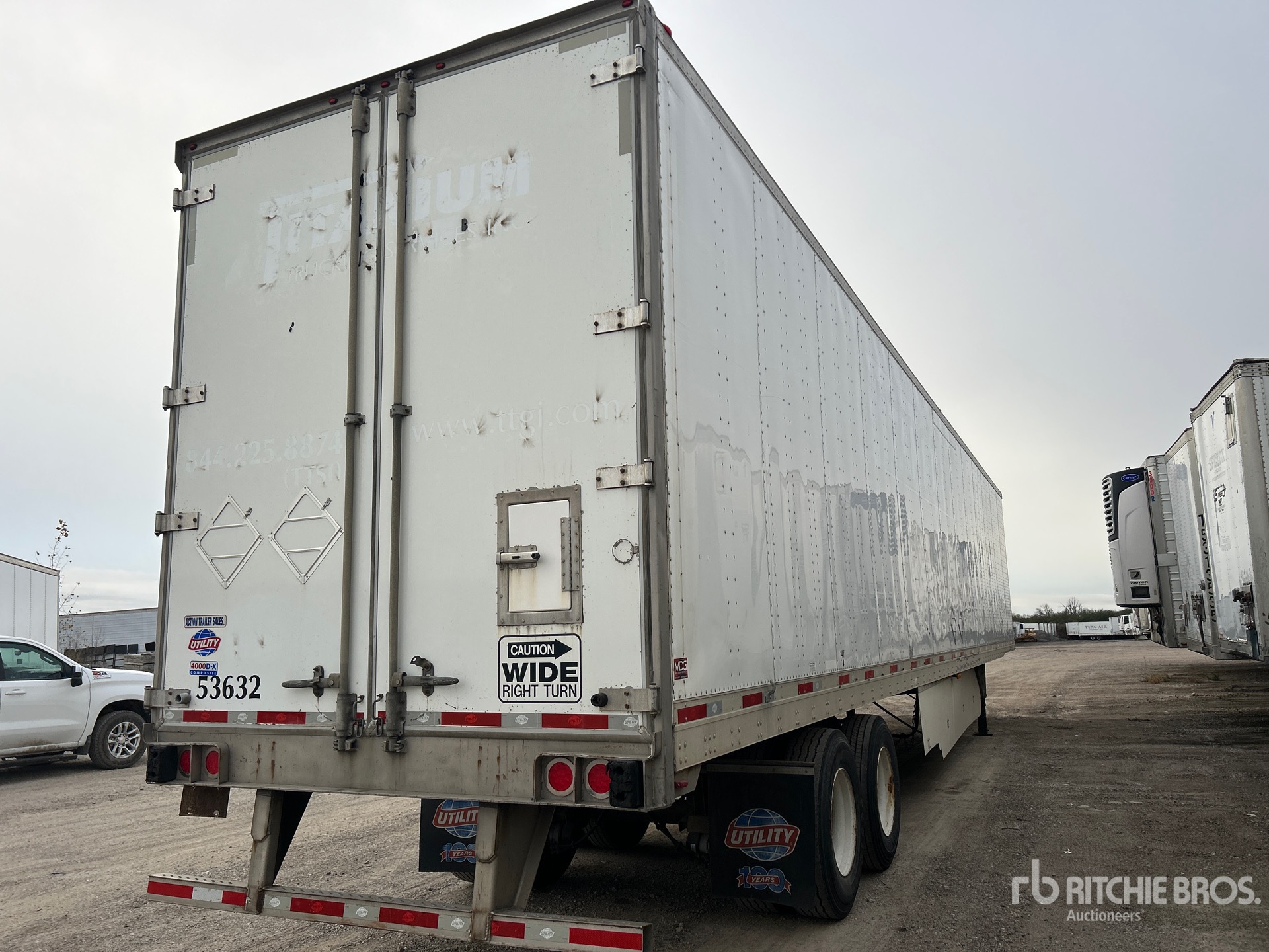 General Appearance with Picture, Right Rear Corner