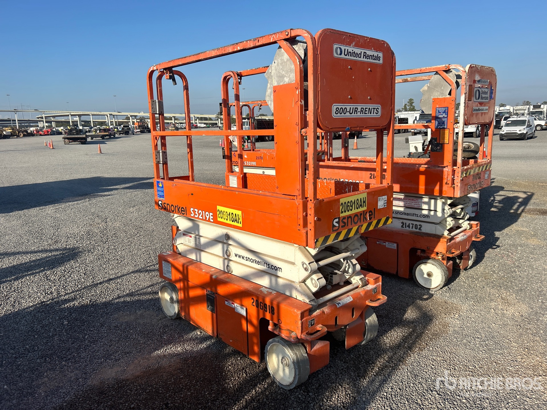 General Appearance with Imagen: esquina delantera derecha