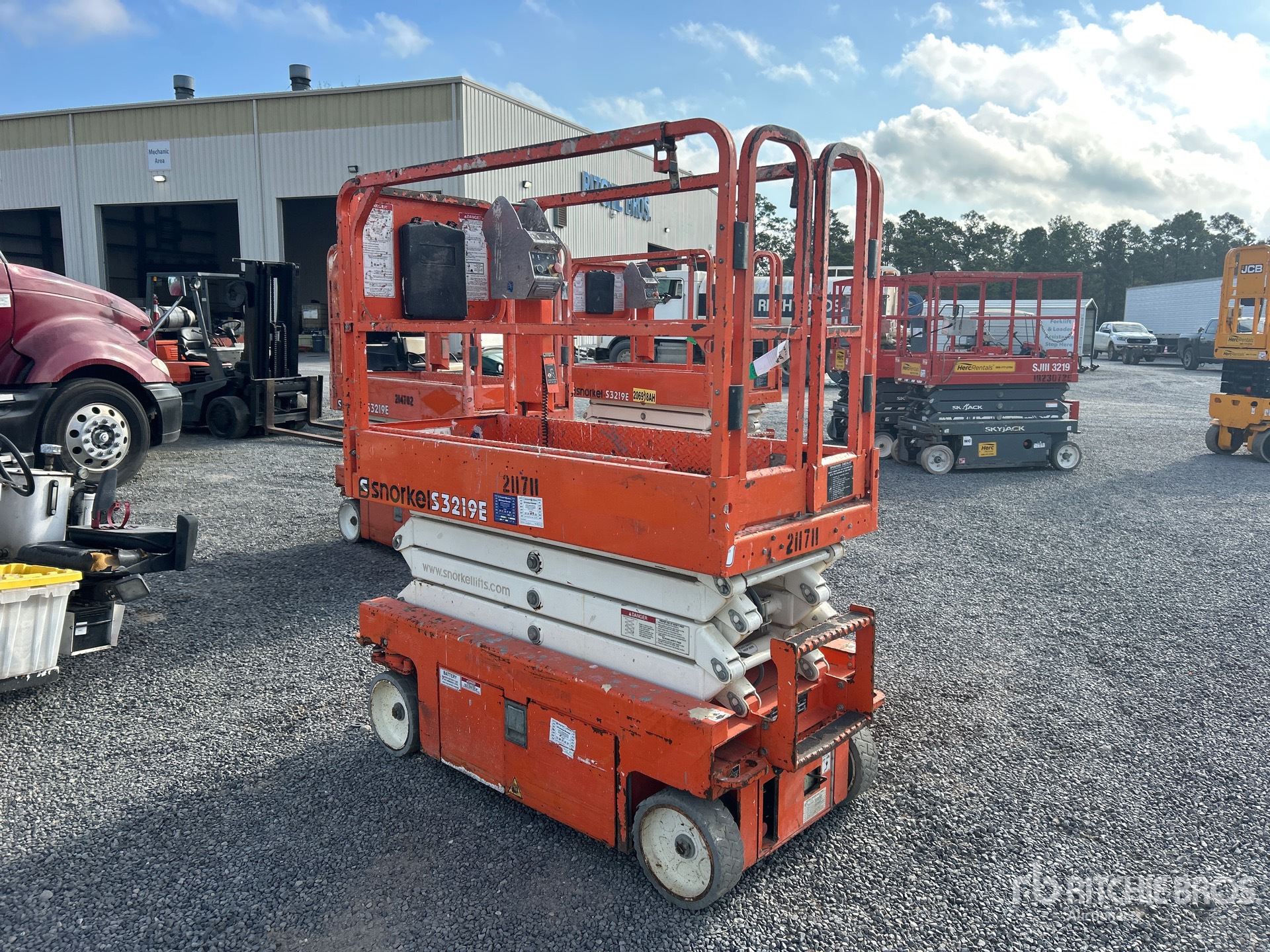 General Appearance with Imagen: esquina trasera izquierda