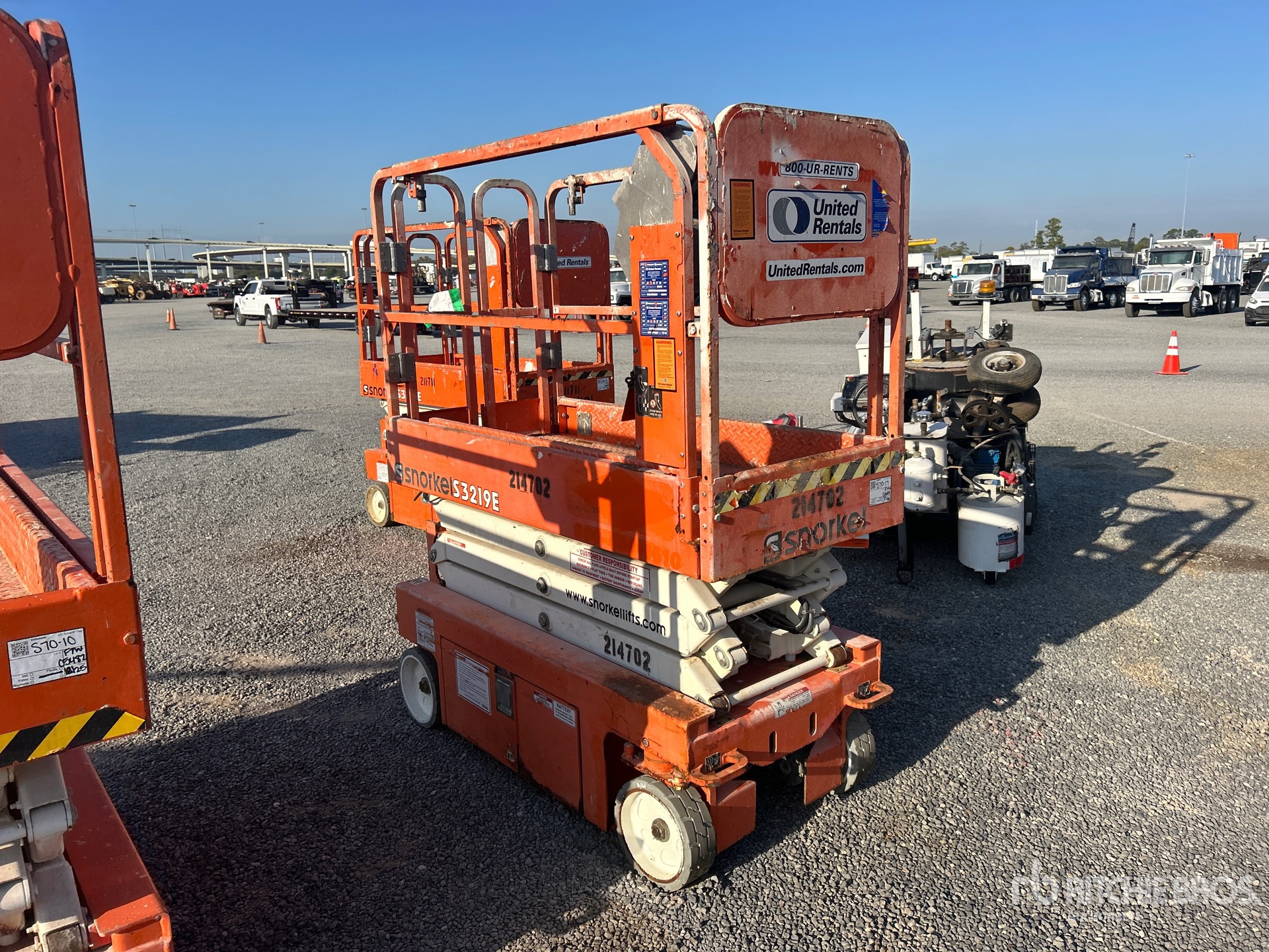 General Appearance with Imagen: esquina delantera derecha