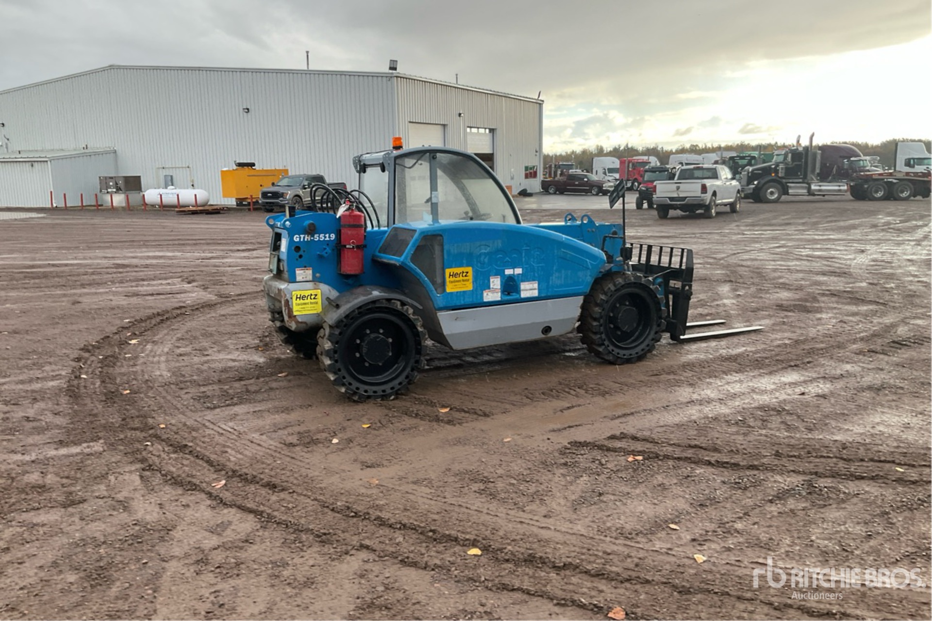 General Appearance with Picture, Right Rear Corner