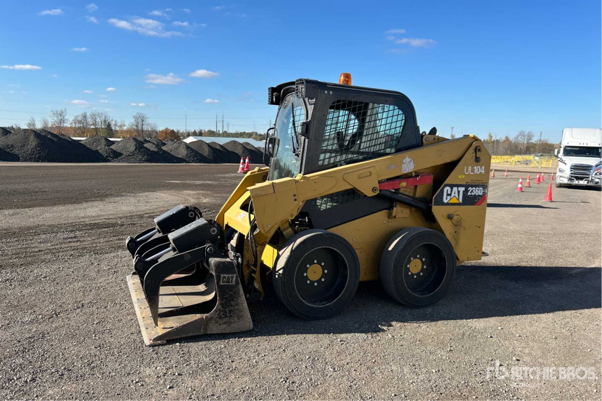 General Appearance with Picture, Left Front Corner