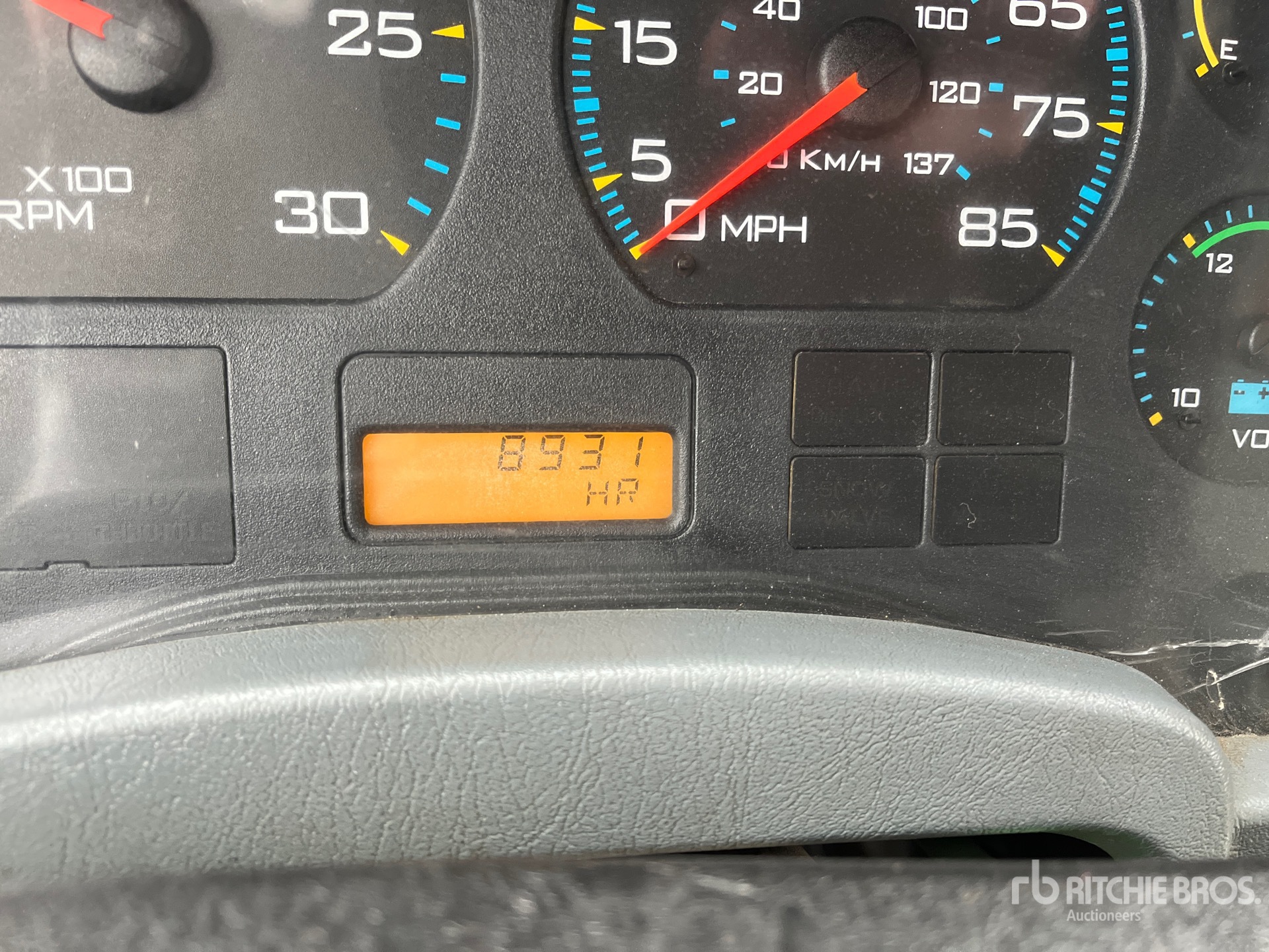 Cabine with Heures du moteur