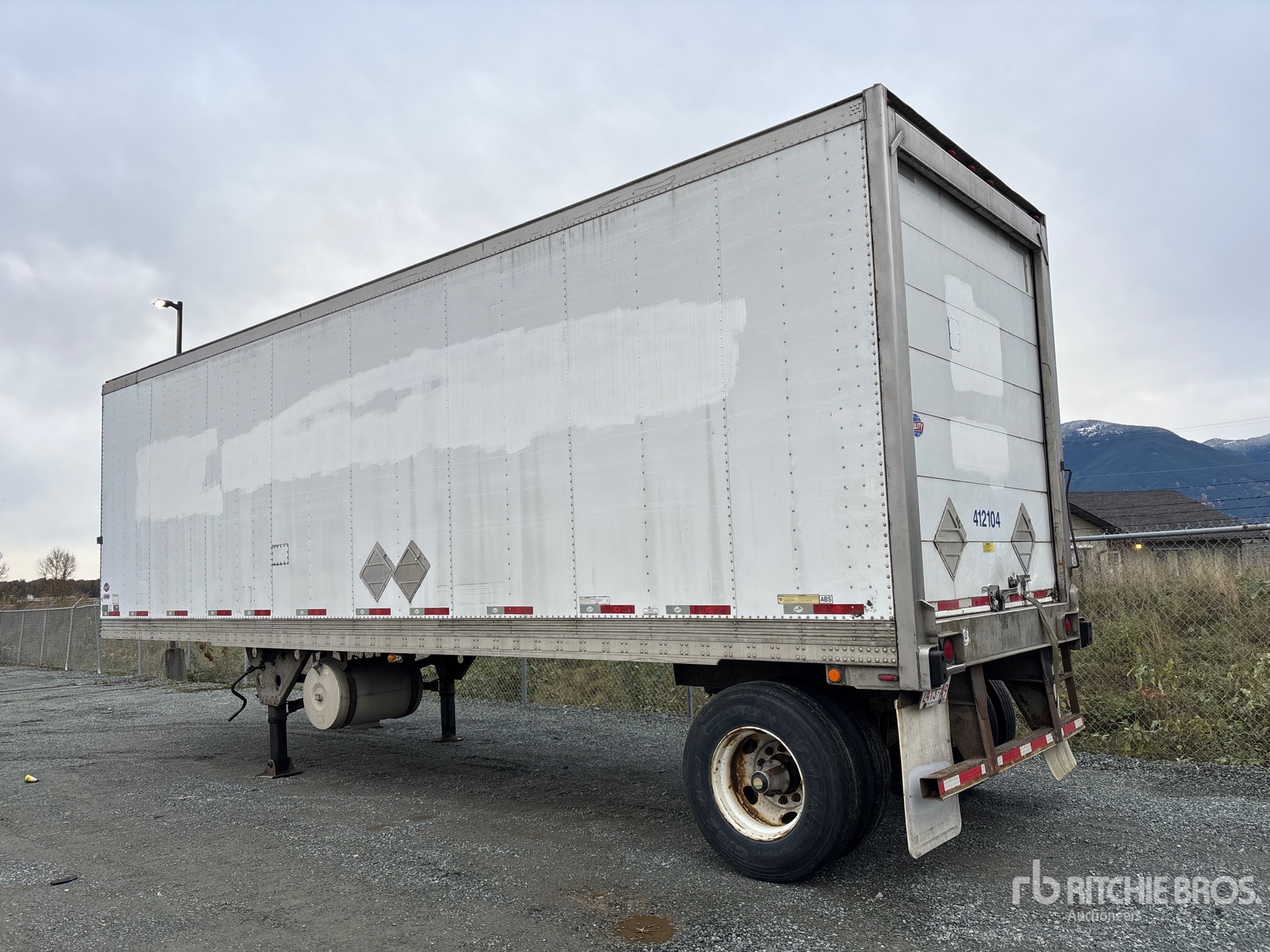 Aspect général with Image, coin arrière gauche