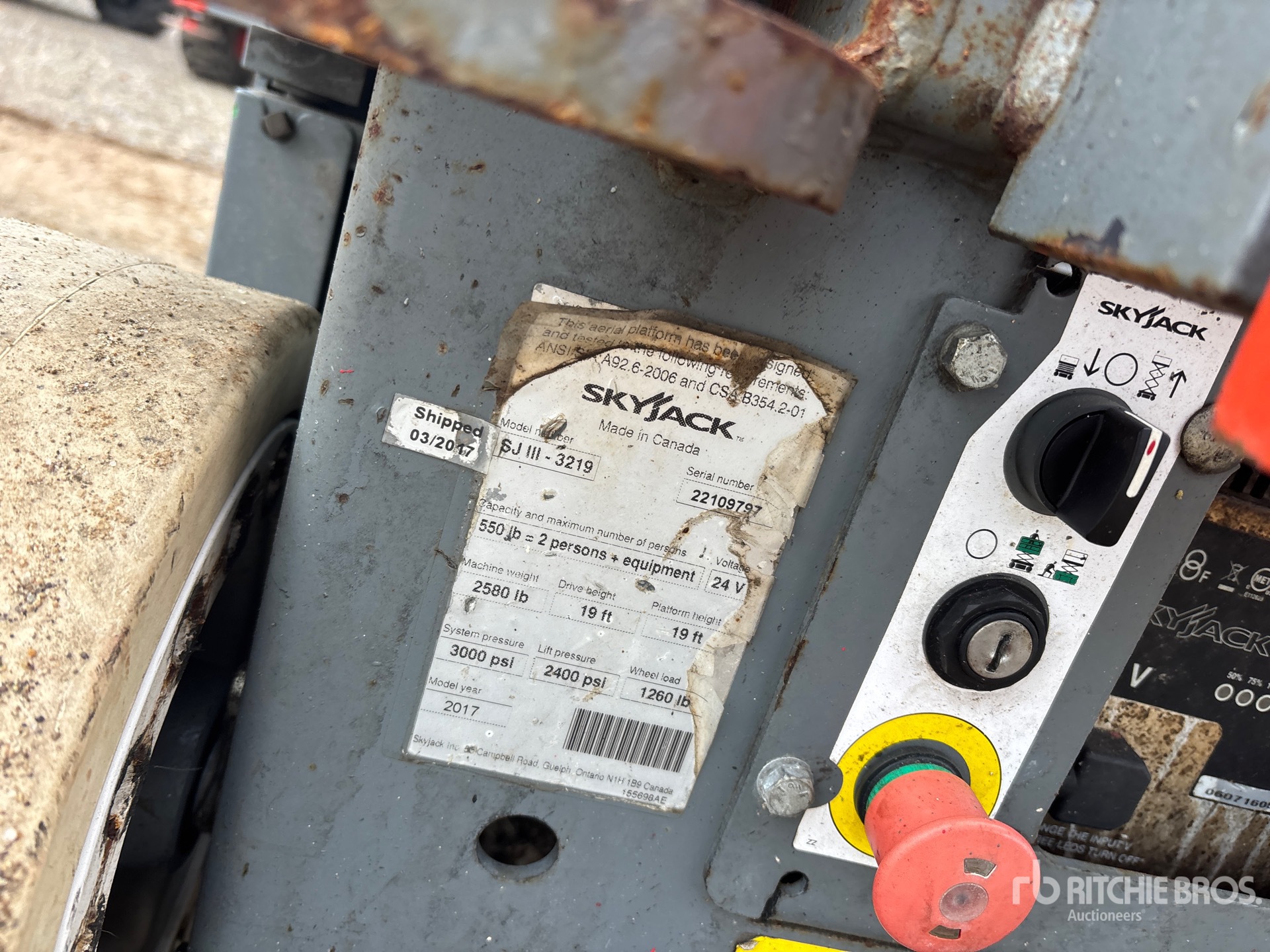 General Appearance with Numéro de série/Numéro d'identification du véhicule automobile