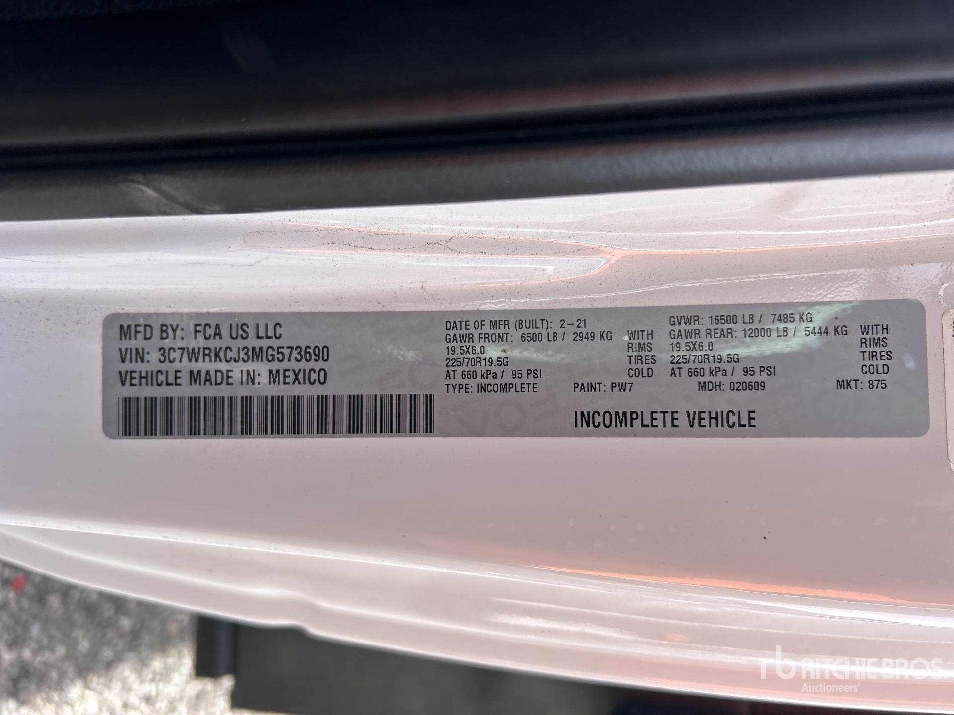 General Appearance with Serial Number / VIN