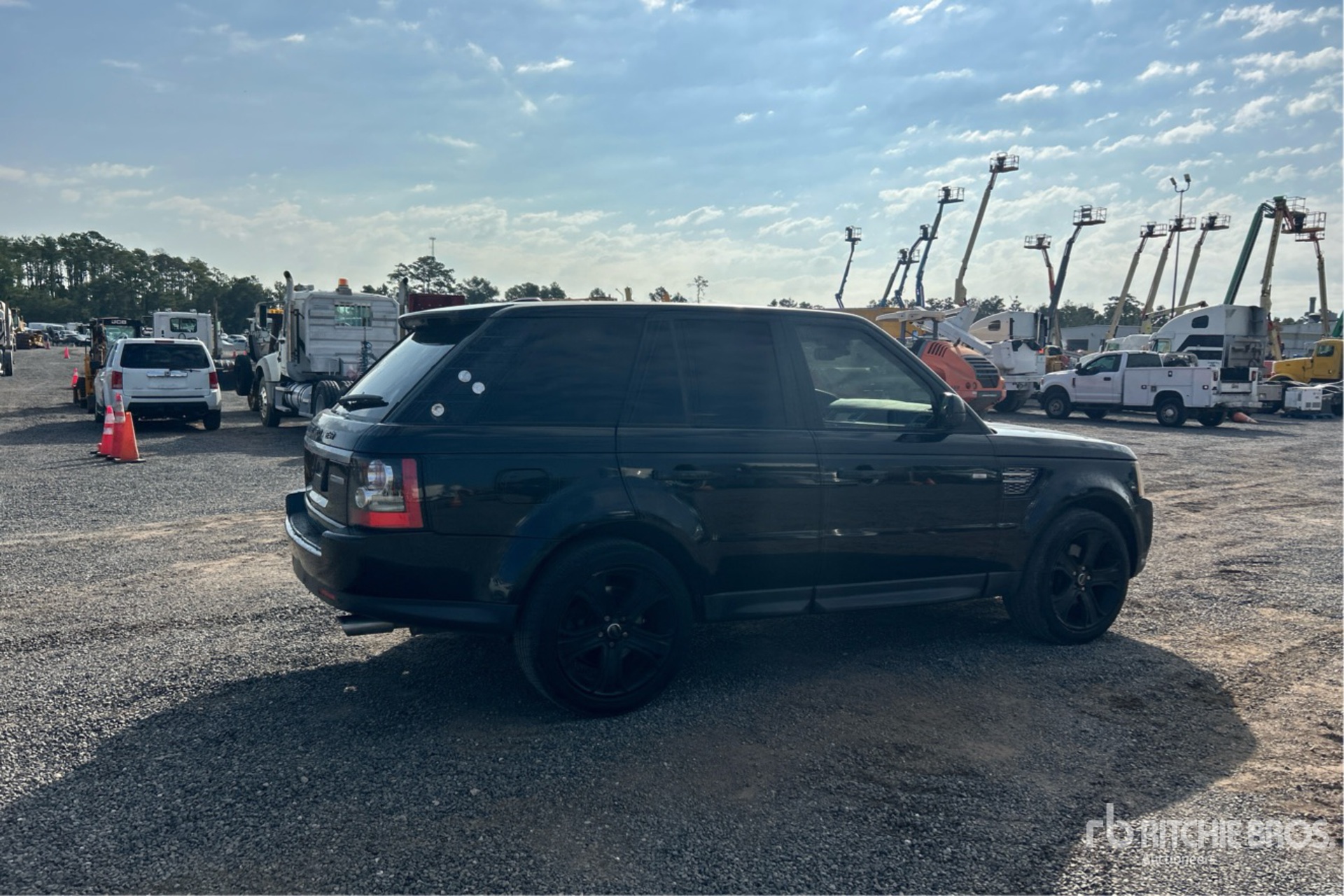 General Appearance with Bild, Ecke hinten rechts