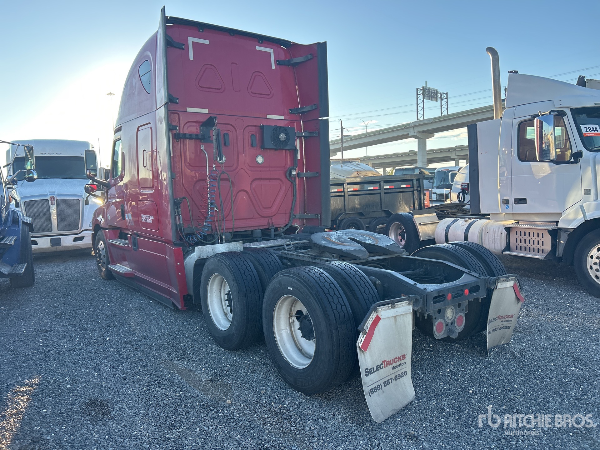 General Appearance with Zdjęcie, lewy dolny róg