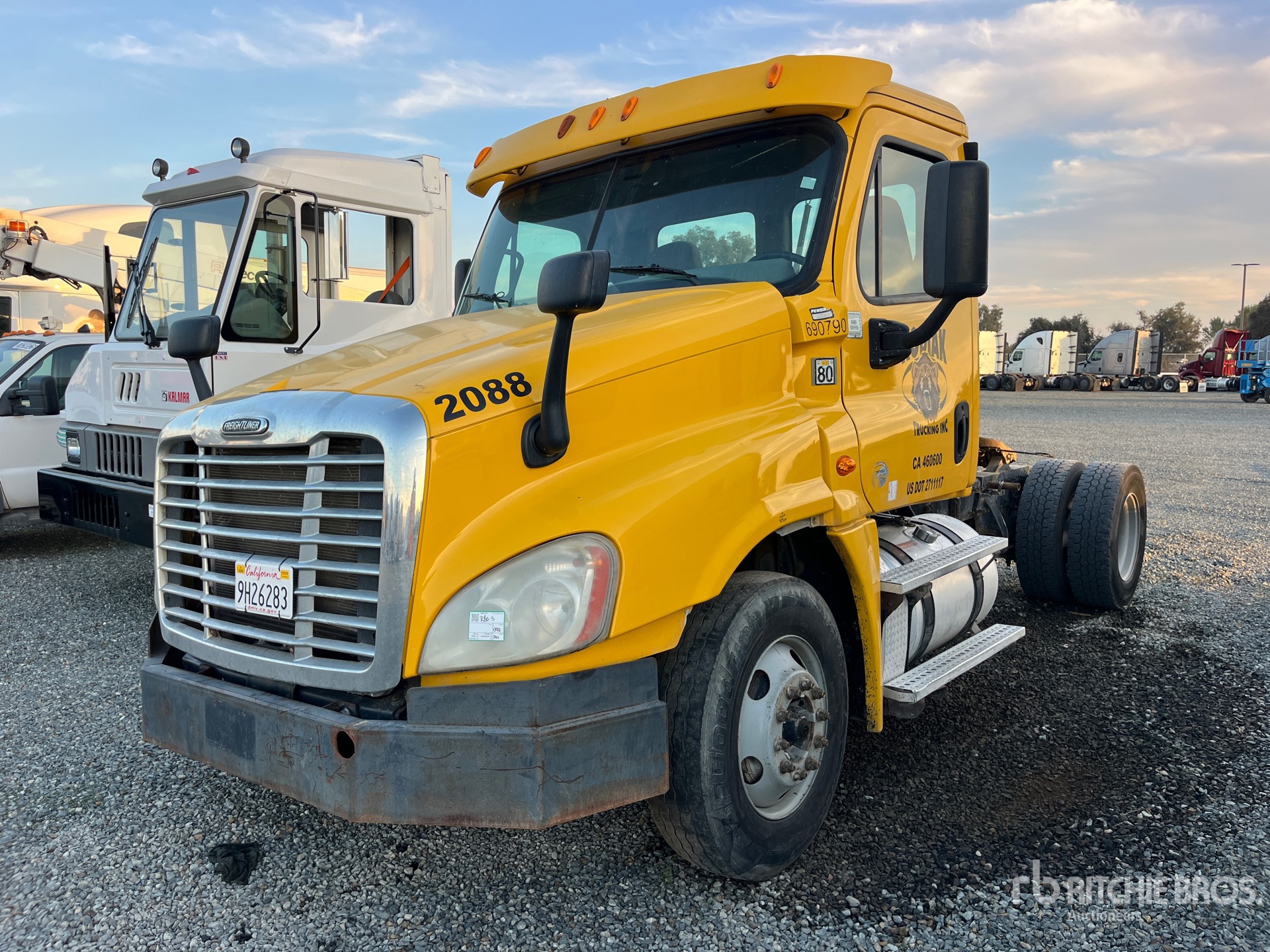 General Appearance with Featured Photo