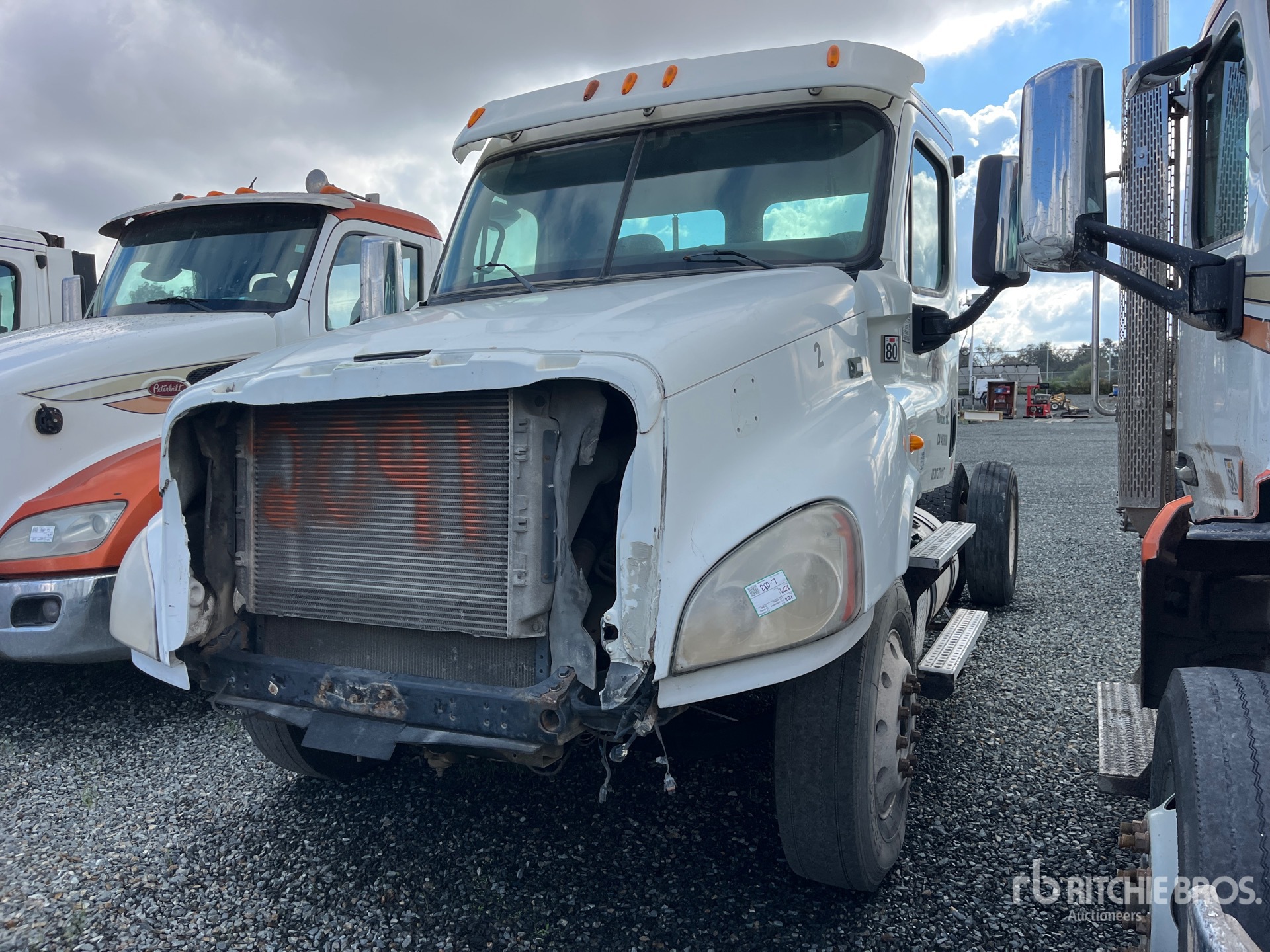 General Appearance with Featured Photo