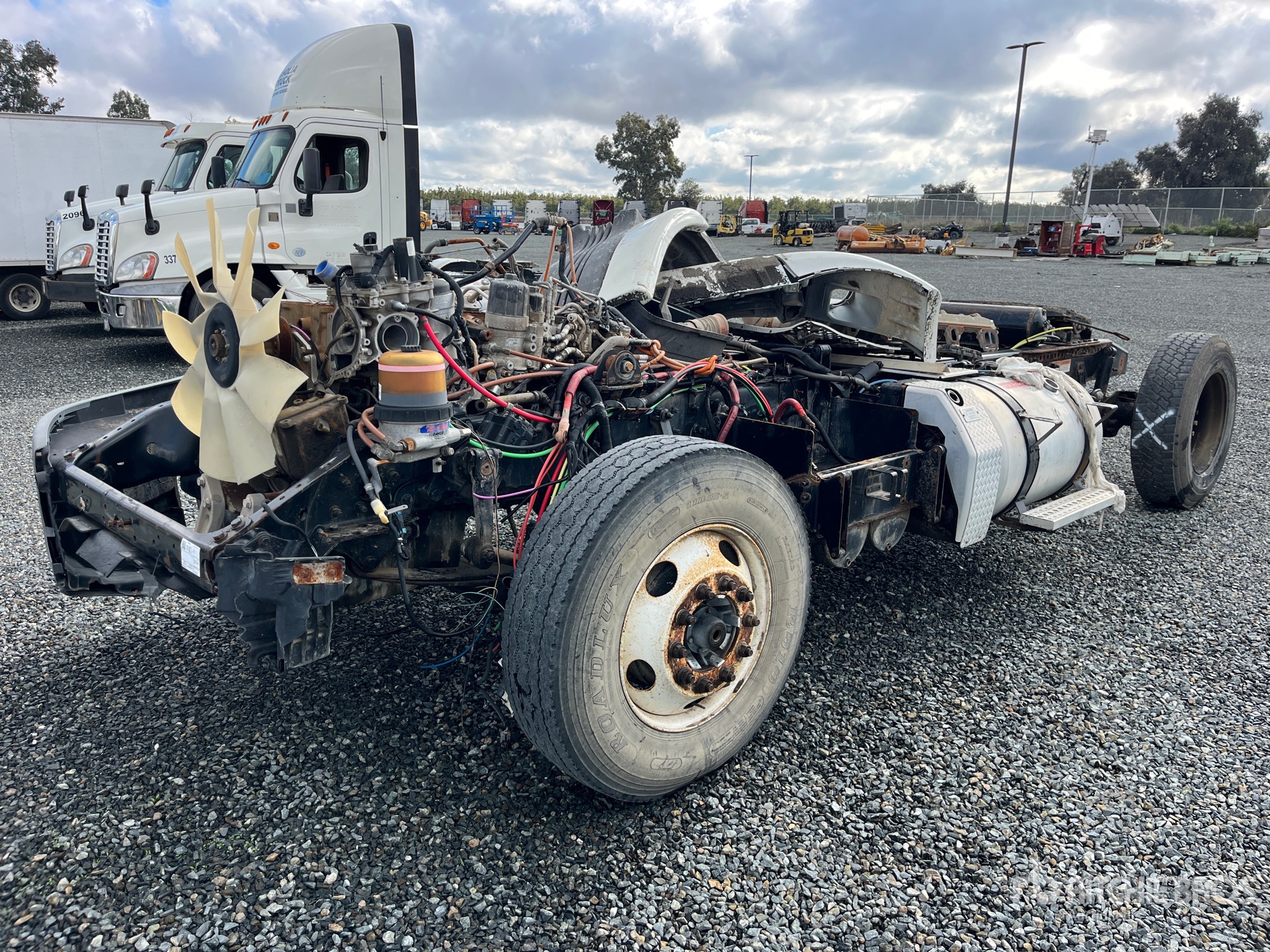 General Appearance with Picture, Left Front Corner