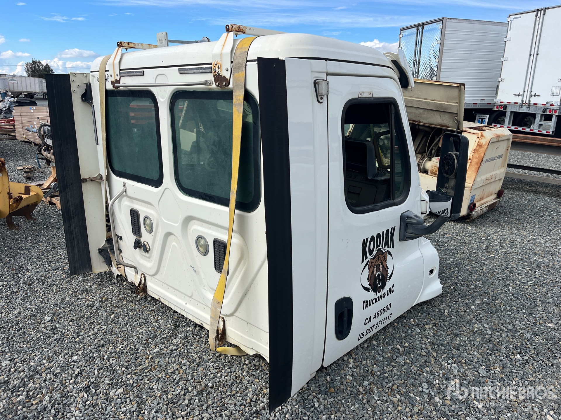 General Appearance with Imagen: esquina trasera derecha