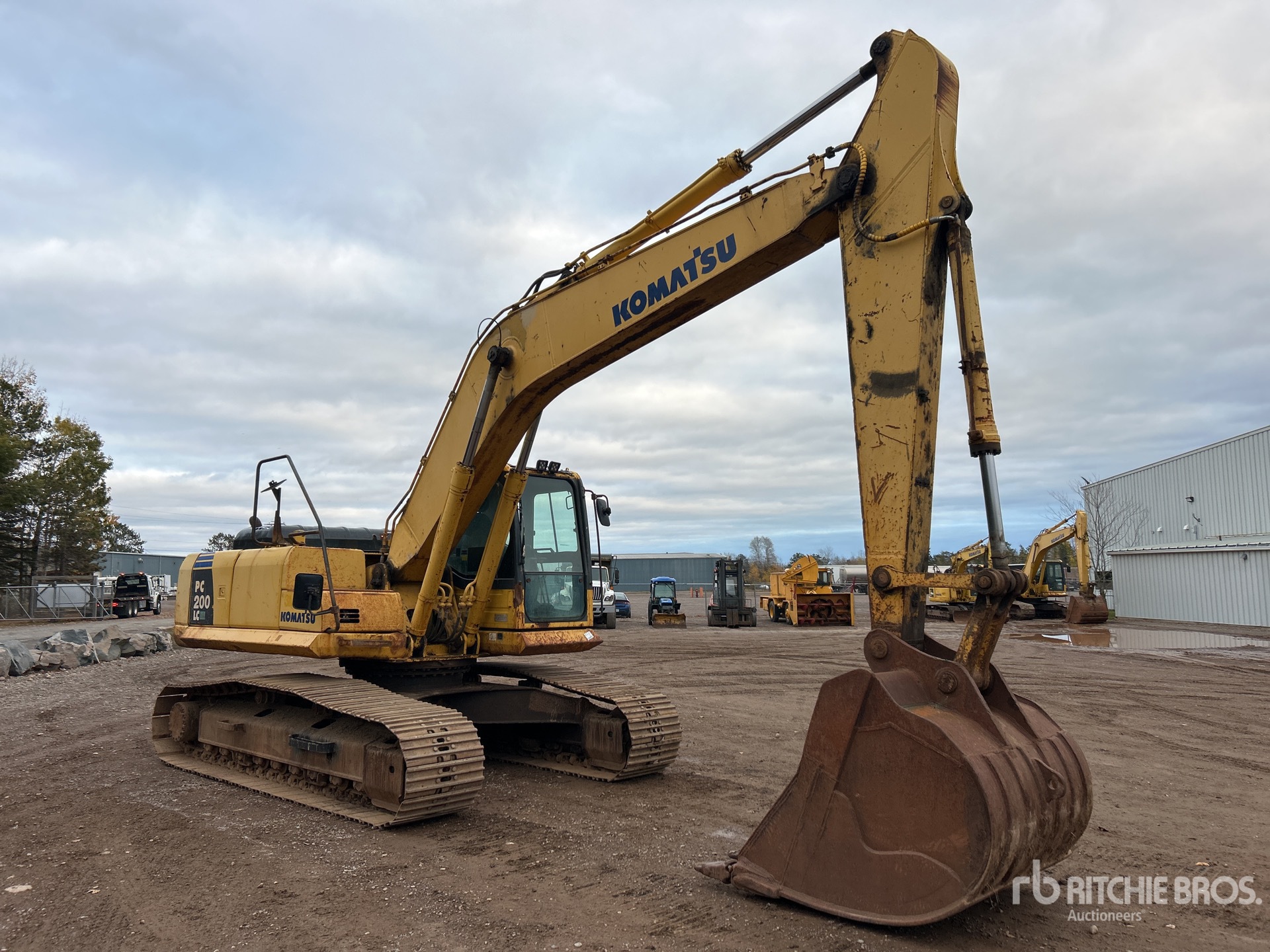 General Appearance with Picture, Right Front Corner