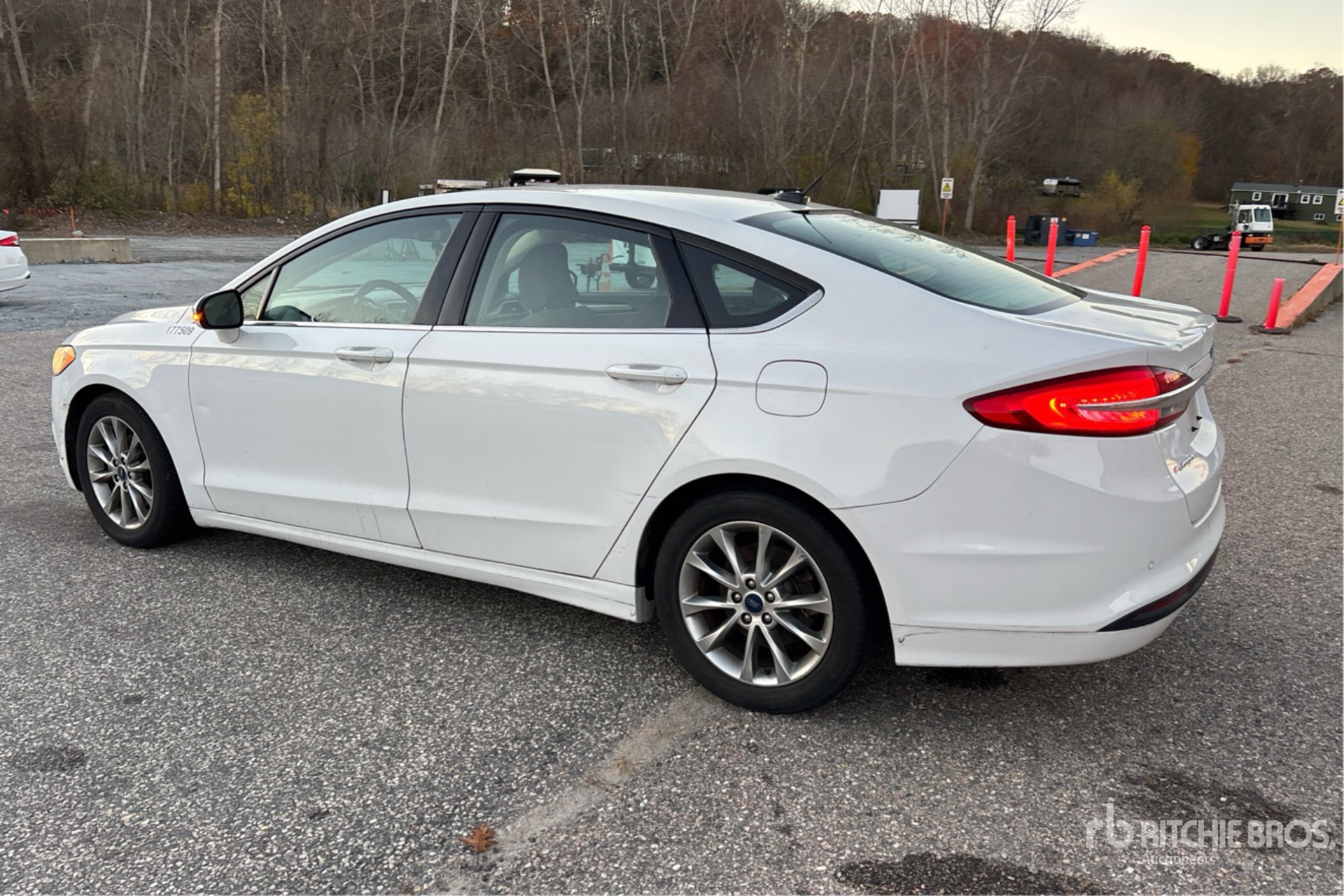 General Appearance with Image, coin arrière gauche