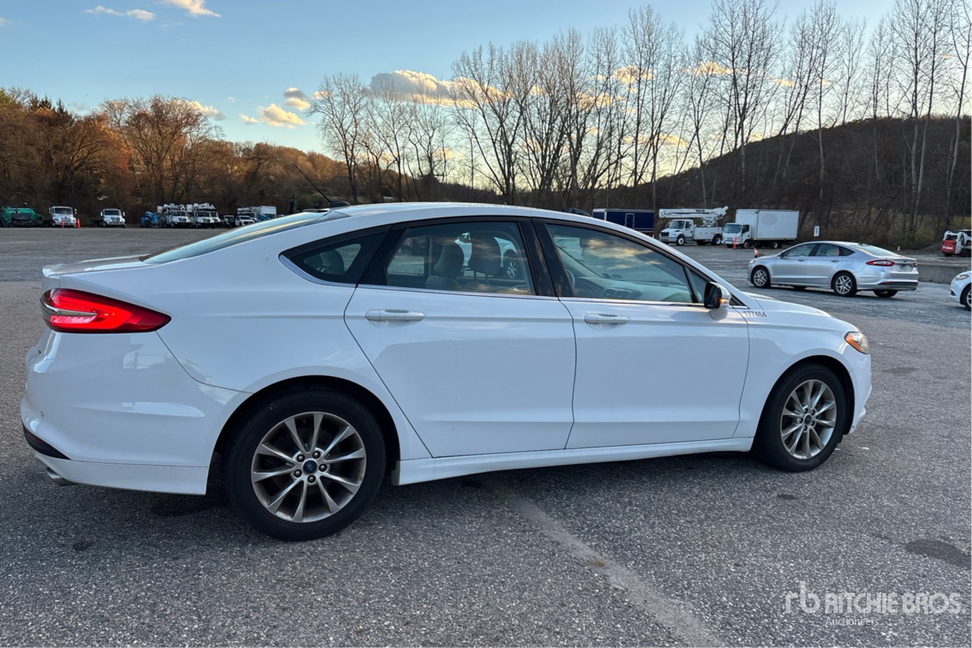 General Appearance with Image, coin arrière droit