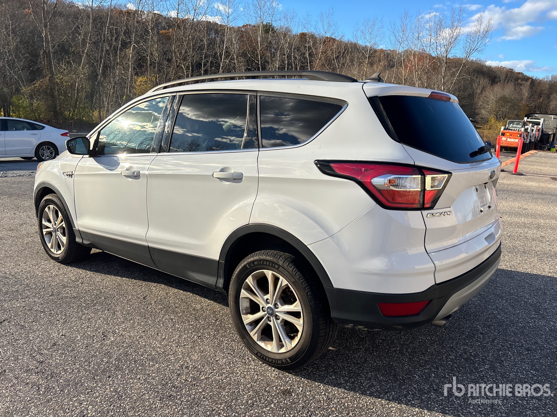 Aspect général with Image, coin arrière gauche