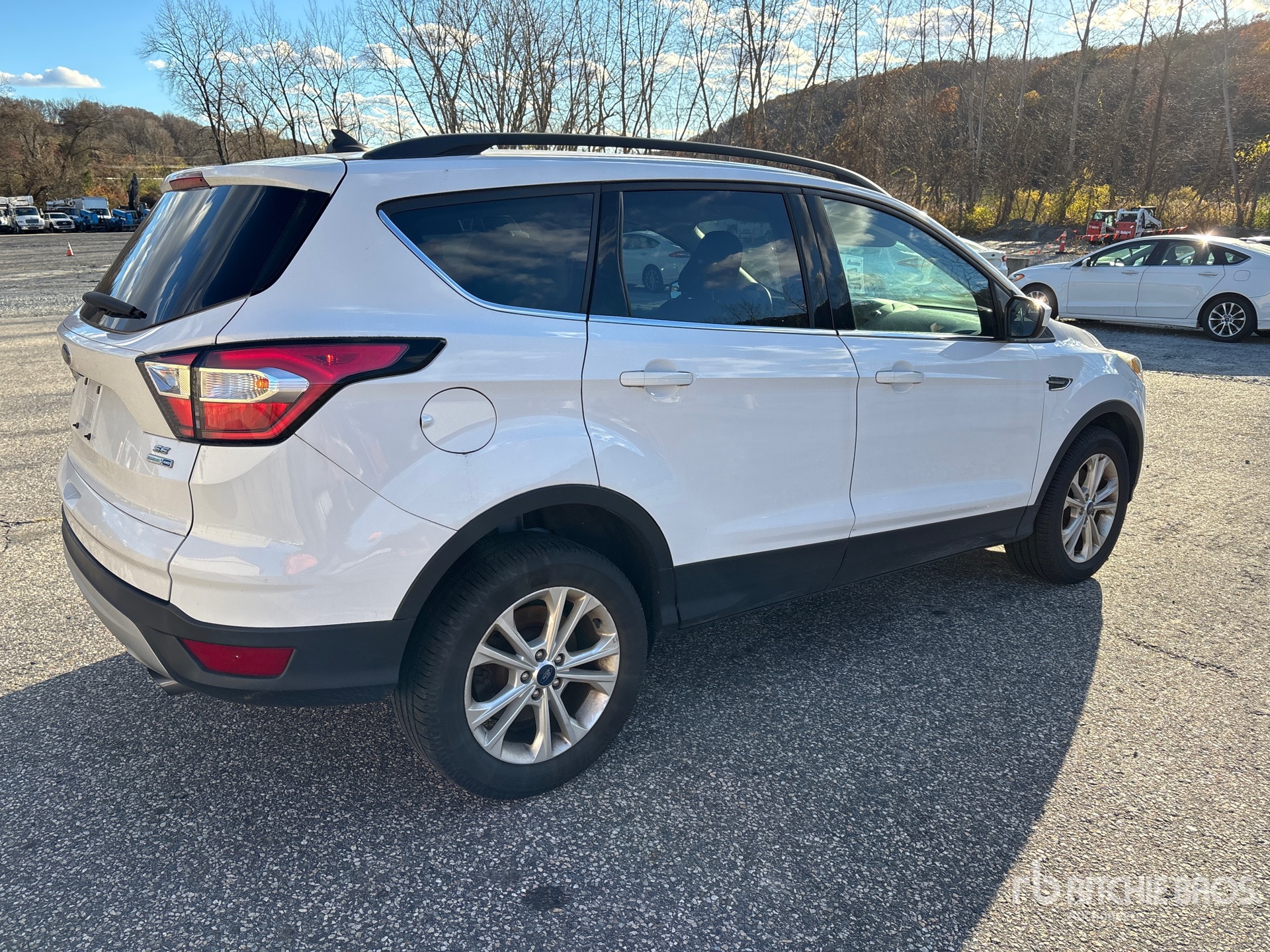 Aspect général with Image, coin arrière droit