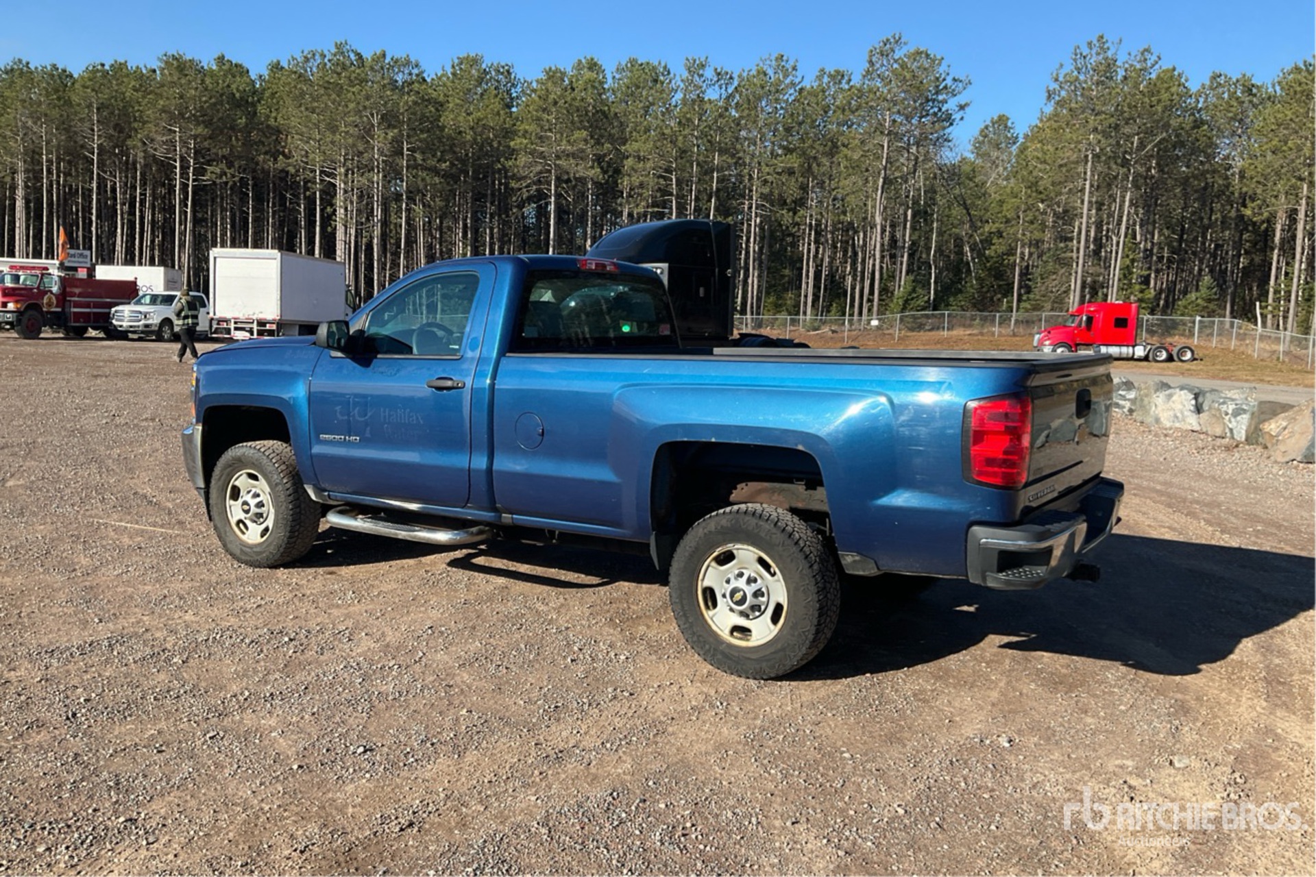 General Appearance with Picture, Left Rear Corner