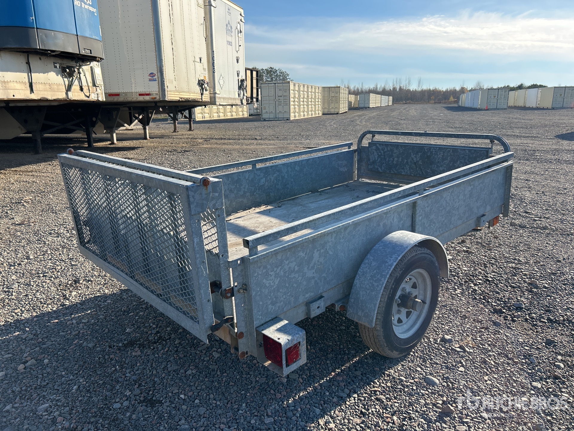 General Appearance with Imagen: esquina trasera derecha