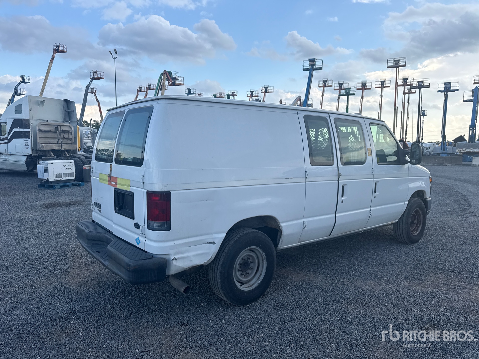 General Appearance with Picture, Right Rear Corner