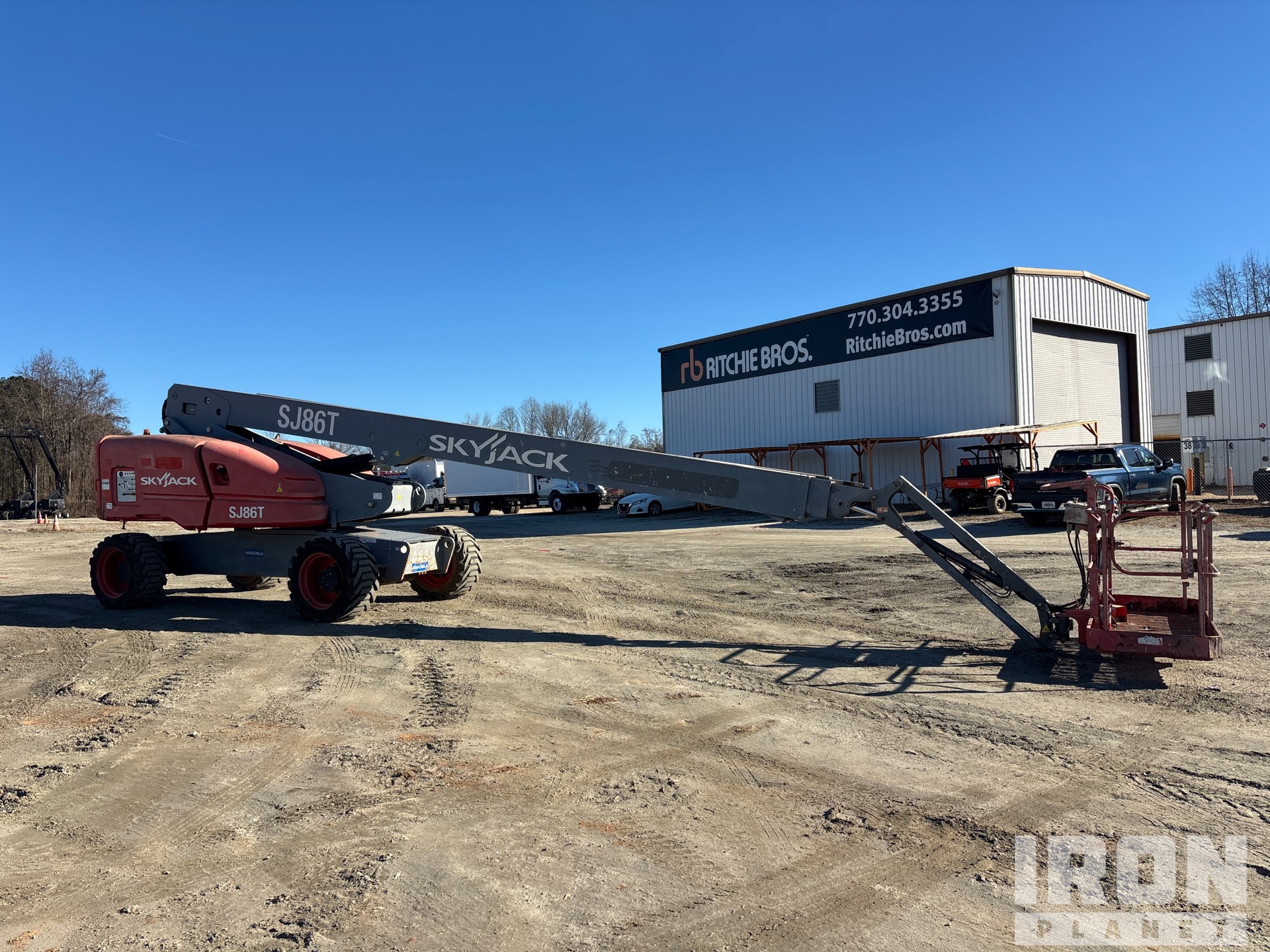 General Appearance - Boom Lift* with Imagen: esquina delantera derecha
