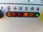 Control Station Ground with Luces de advertencia del motor