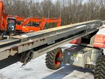 Chassis - Boom Lift* with Drabina z kanałem na przewód