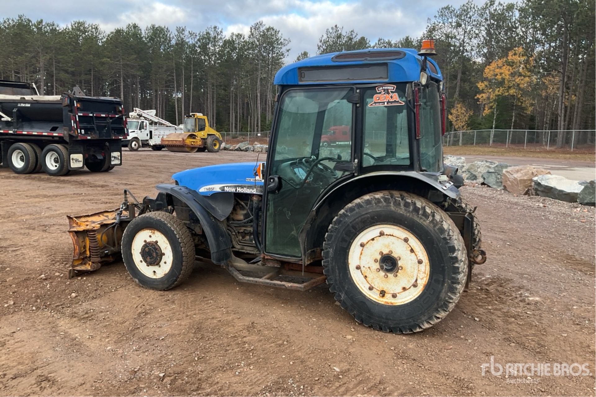 General Appearance with Picture, Left Rear Corner