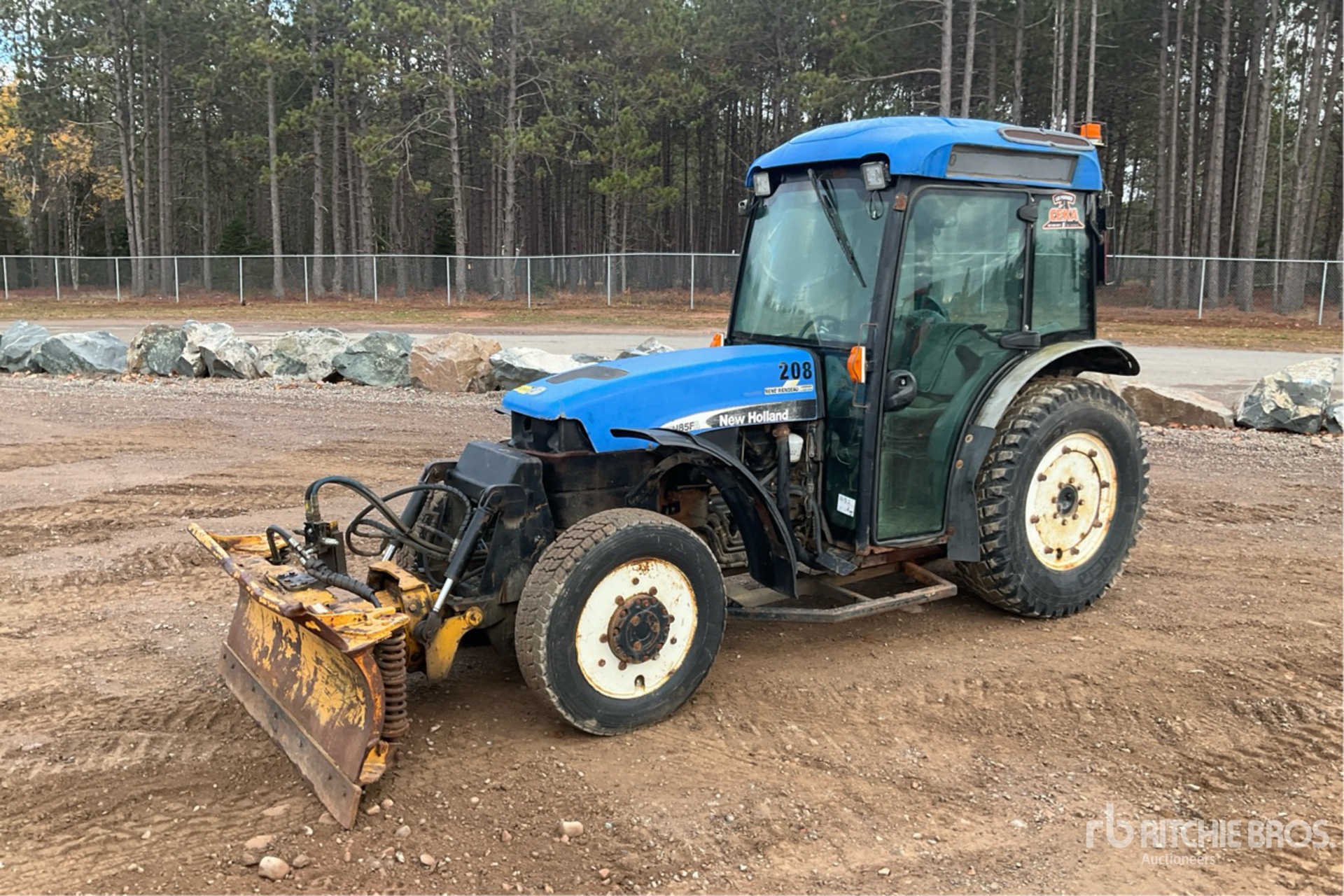 General Appearance with Picture, Left Front Corner