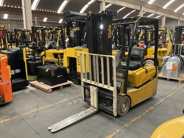 2023 Yale ERP035VT 3450 lb Electric Forklift