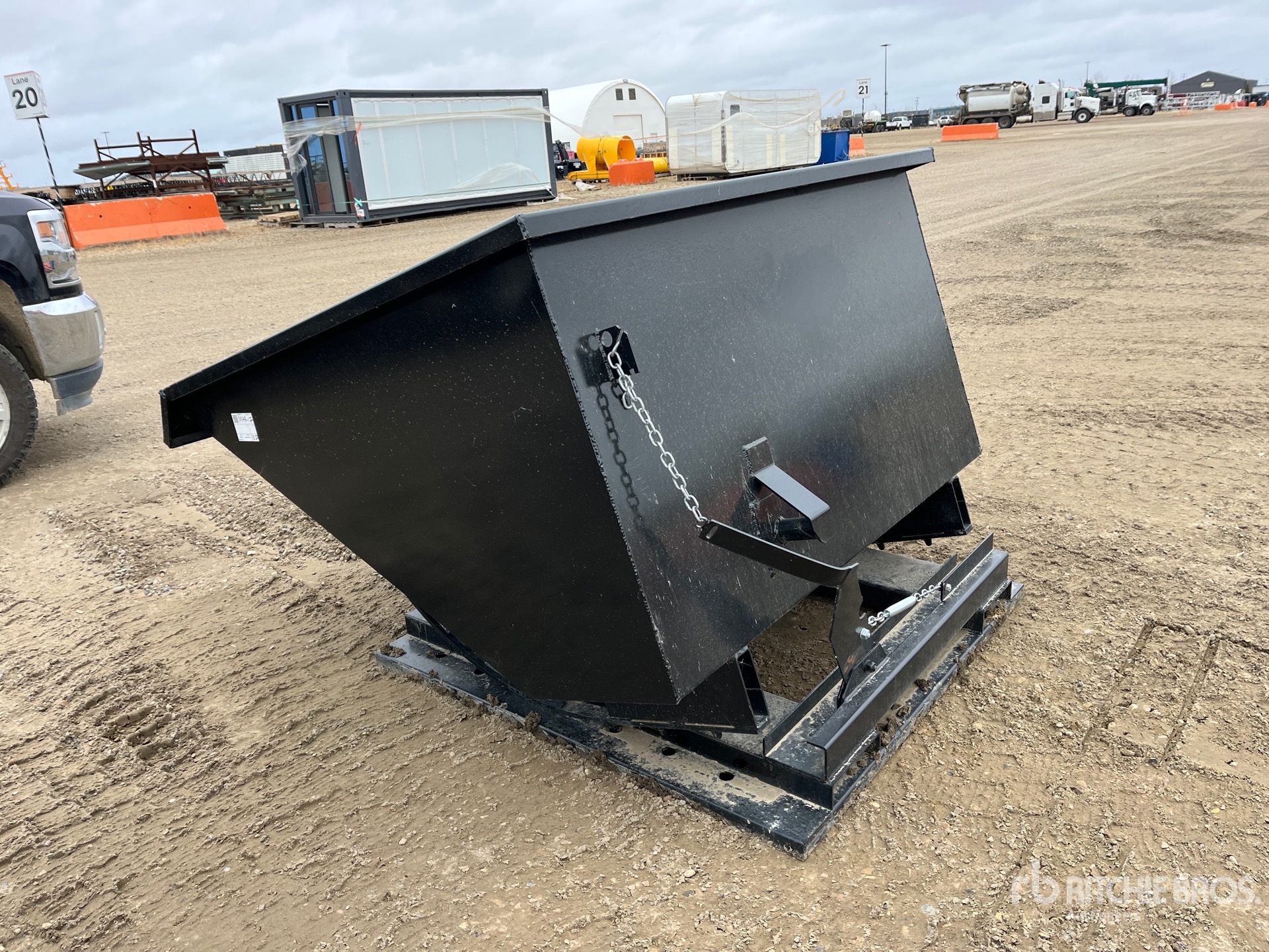 General Appearance with Picture, Left Rear Corner