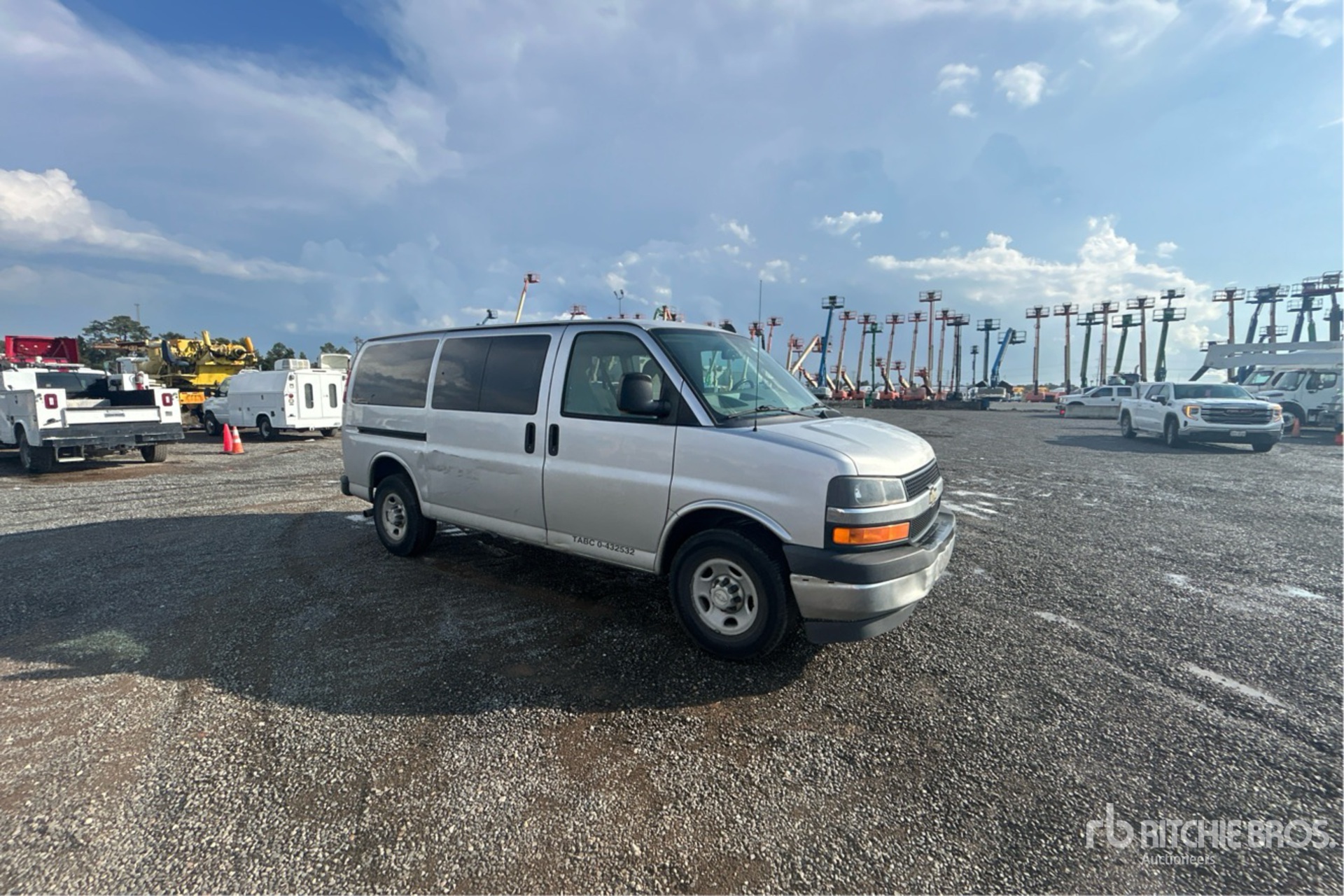 General Appearance with Imagen: esquina delantera derecha