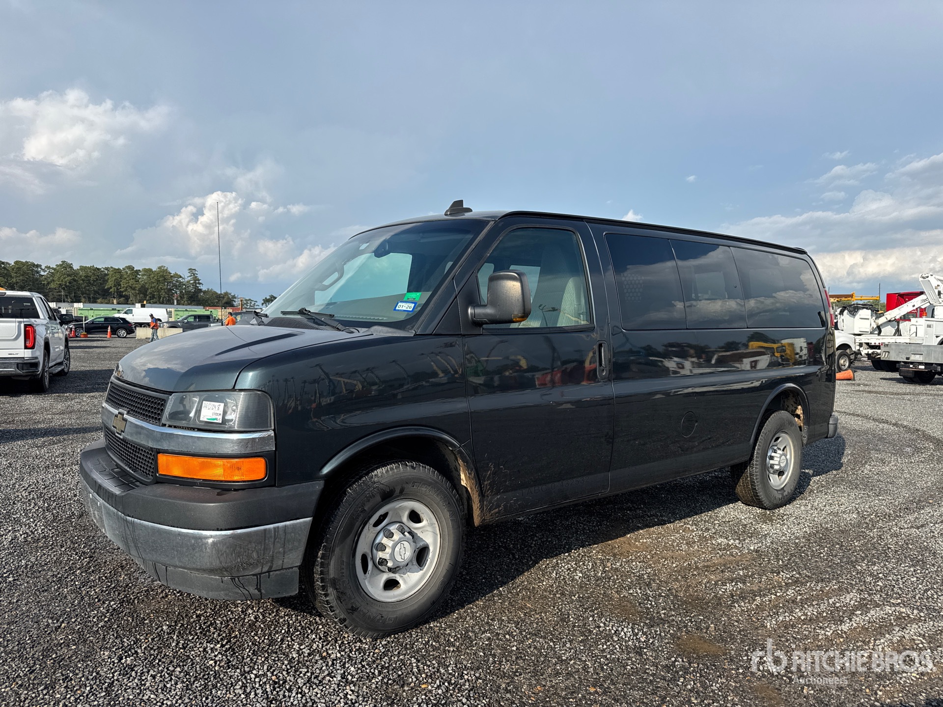 General Appearance with Picture, Left Front Corner