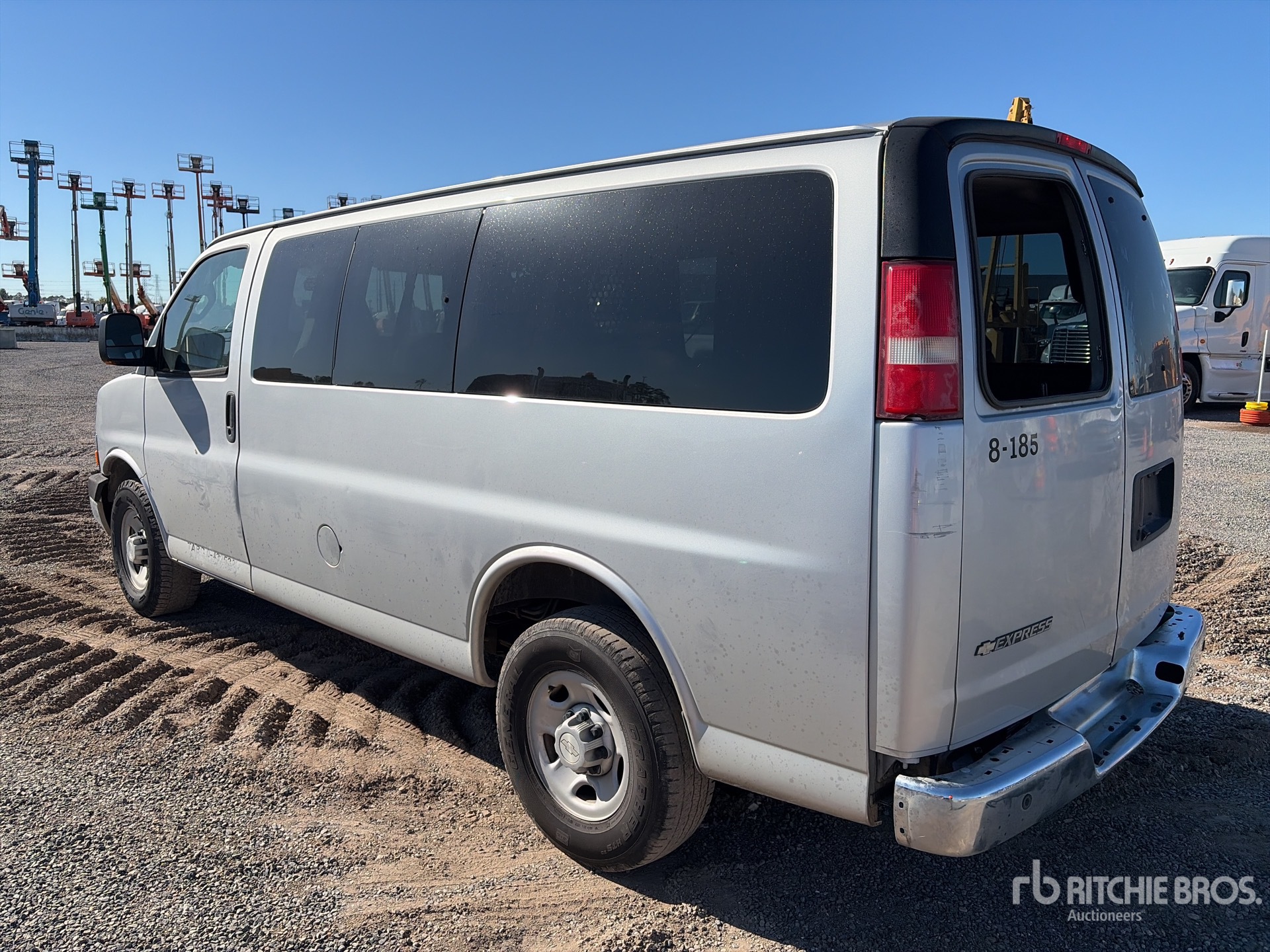 General Appearance with Picture, Left Rear Corner