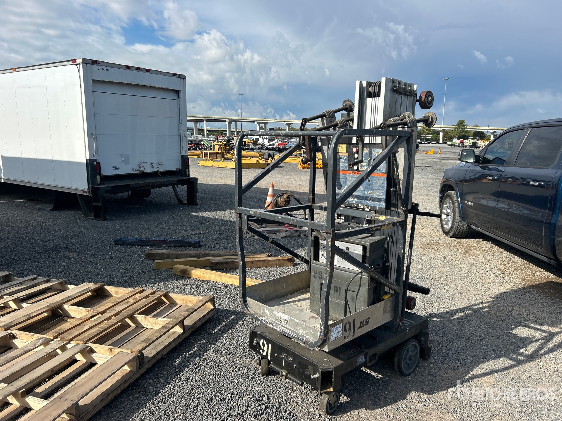 General Appearance with Imagen: esquina delantera izquierda