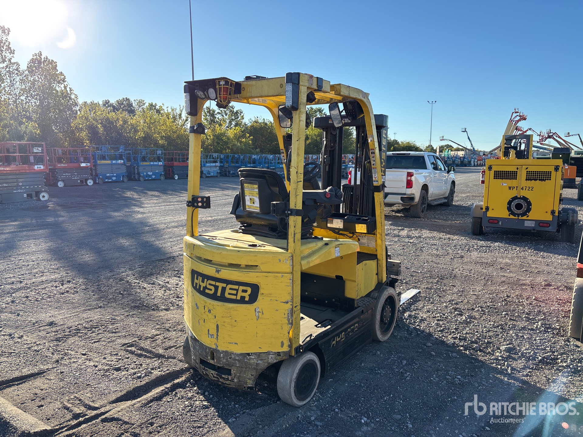 General Appearance with Imagen: esquina trasera derecha