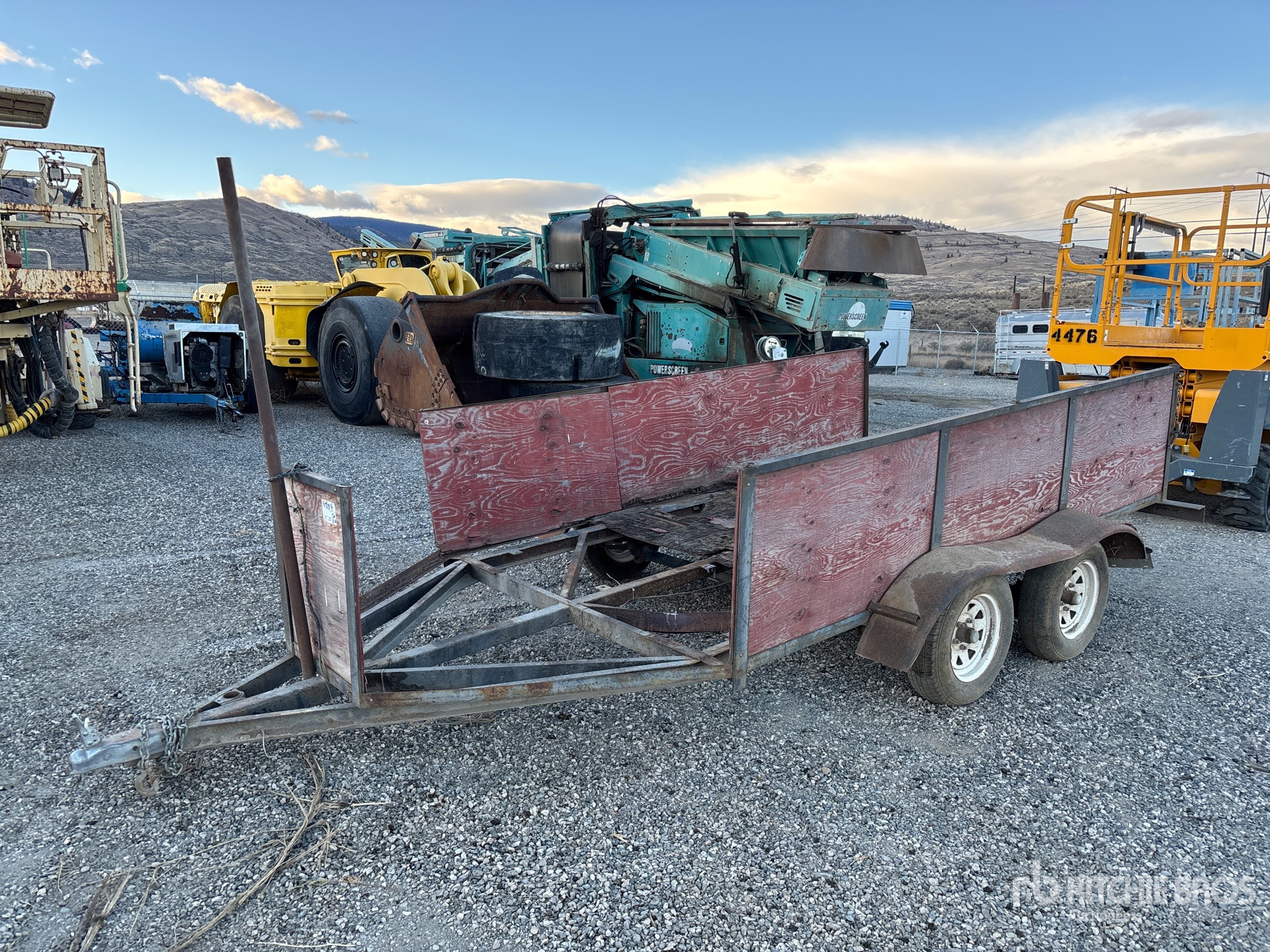 Aspect général with Image, coin avant gauche