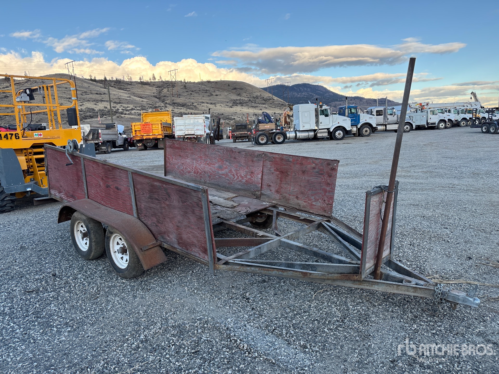 Aspect général with Image, coin avant droit