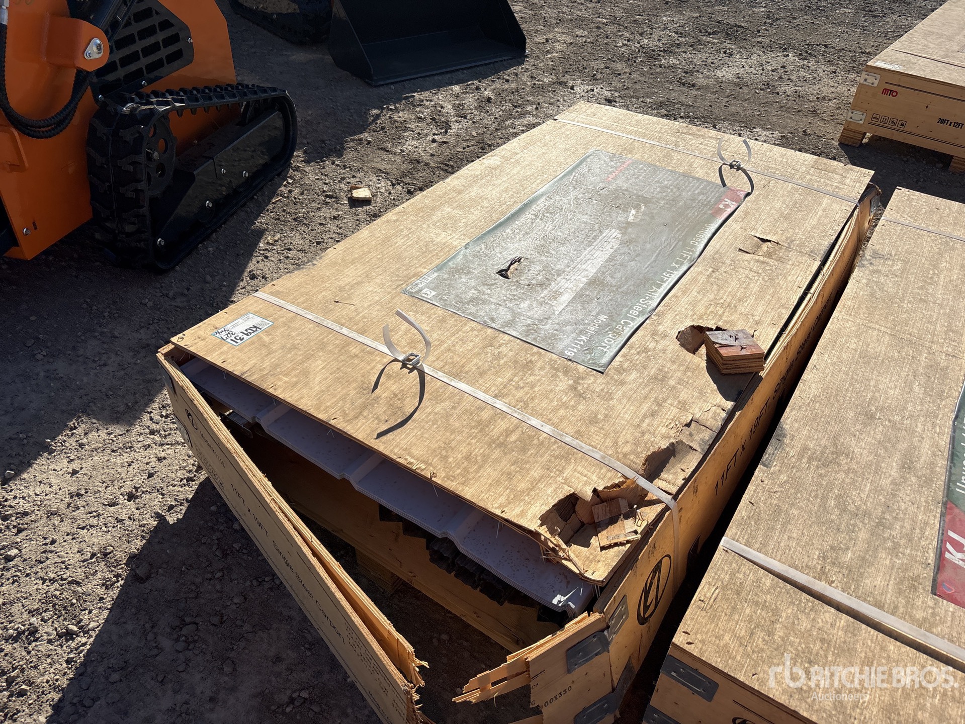 General Appearance with Picture, Left Rear Corner