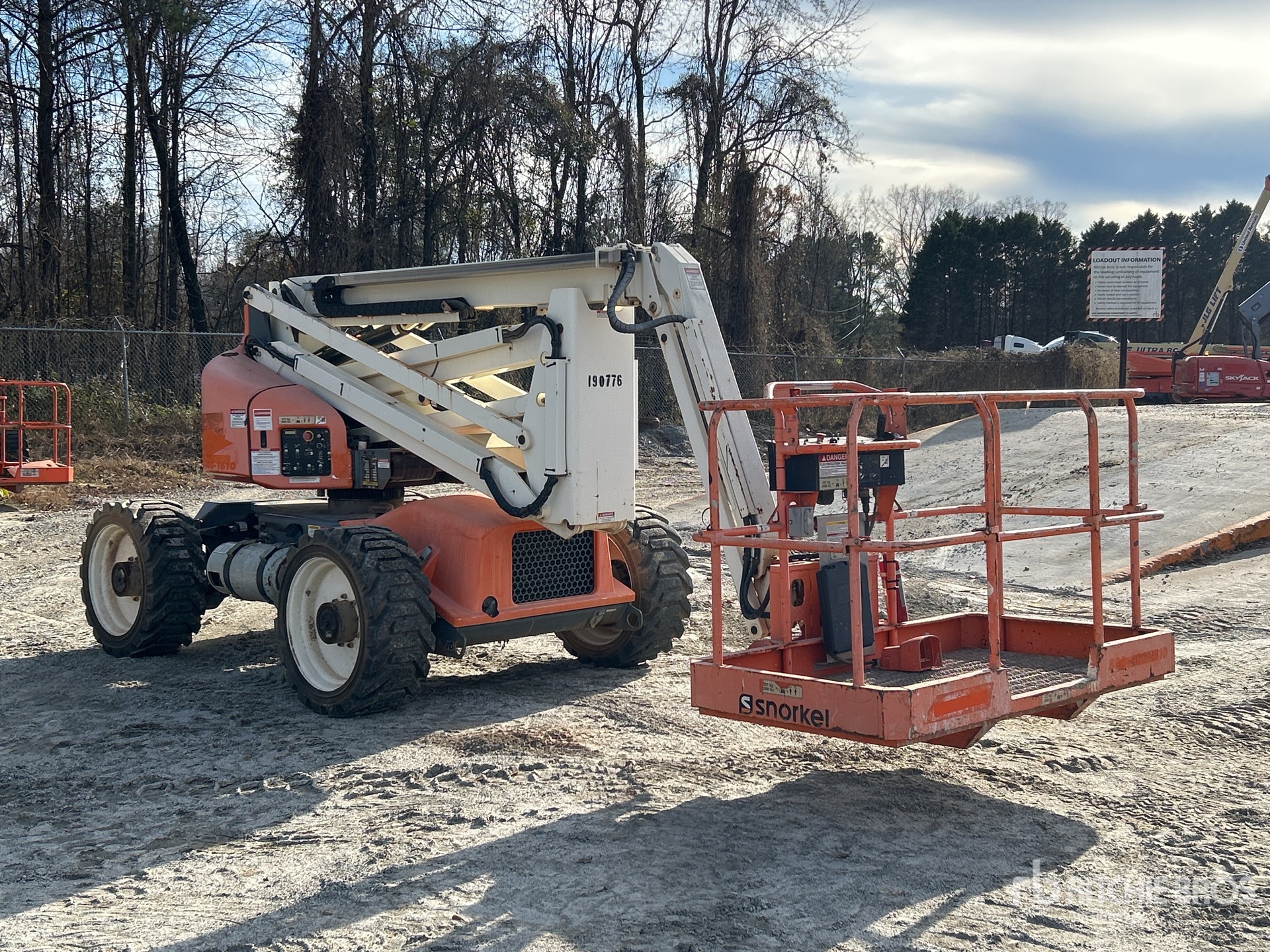 General Appearance with Image, coin avant droit