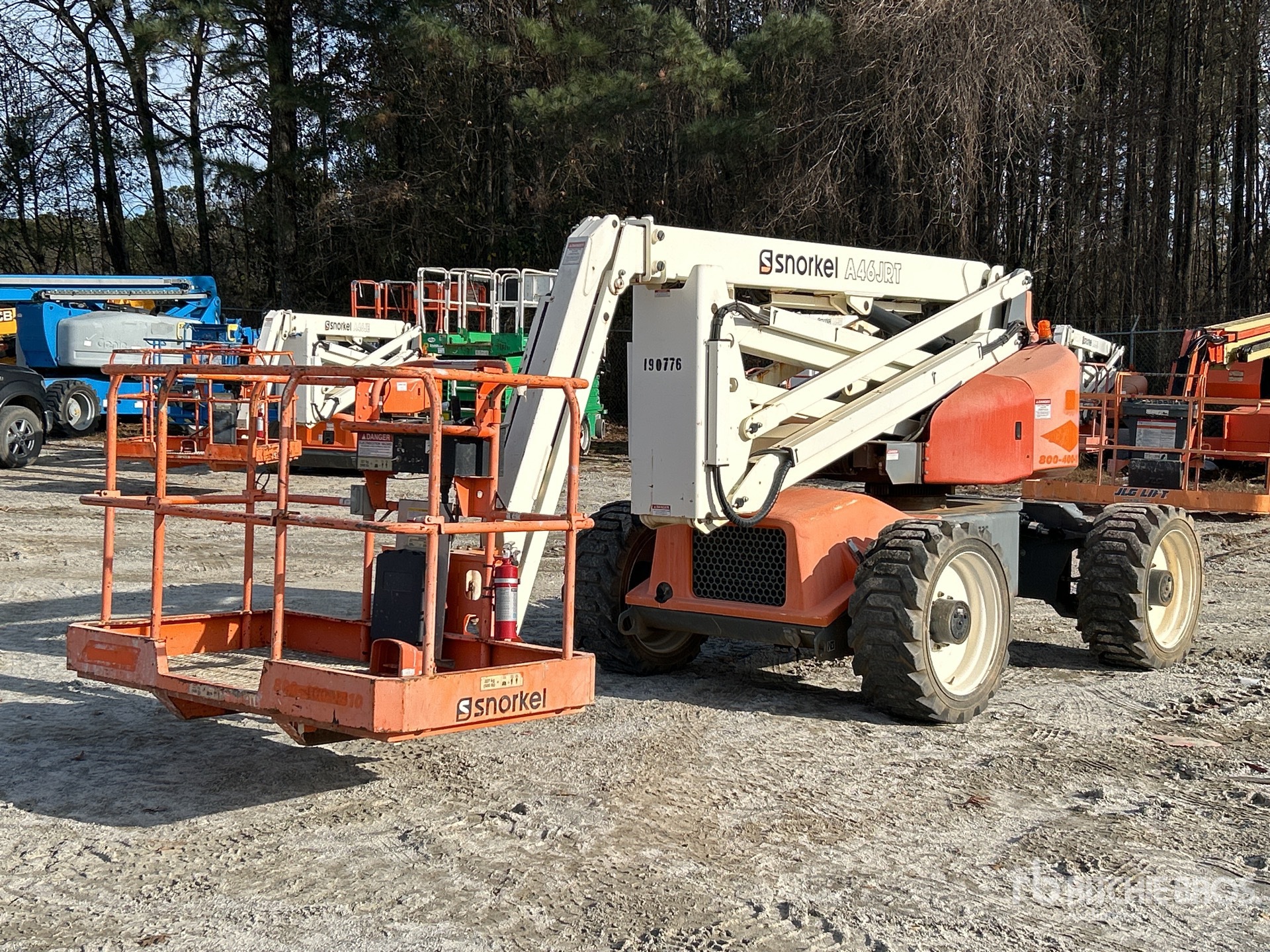 General Appearance with Image, coin avant gauche