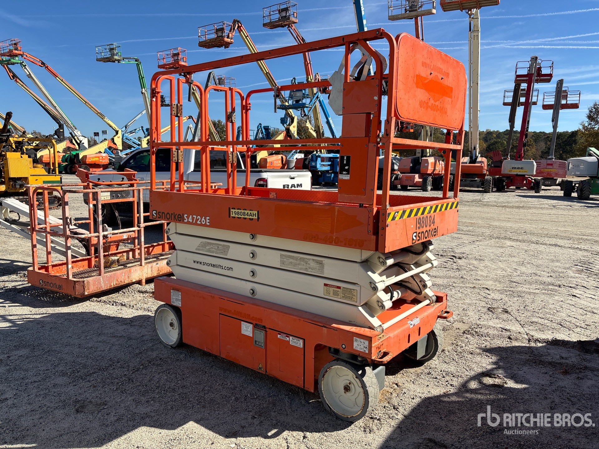 General Appearance with Picture, Right Front Corner