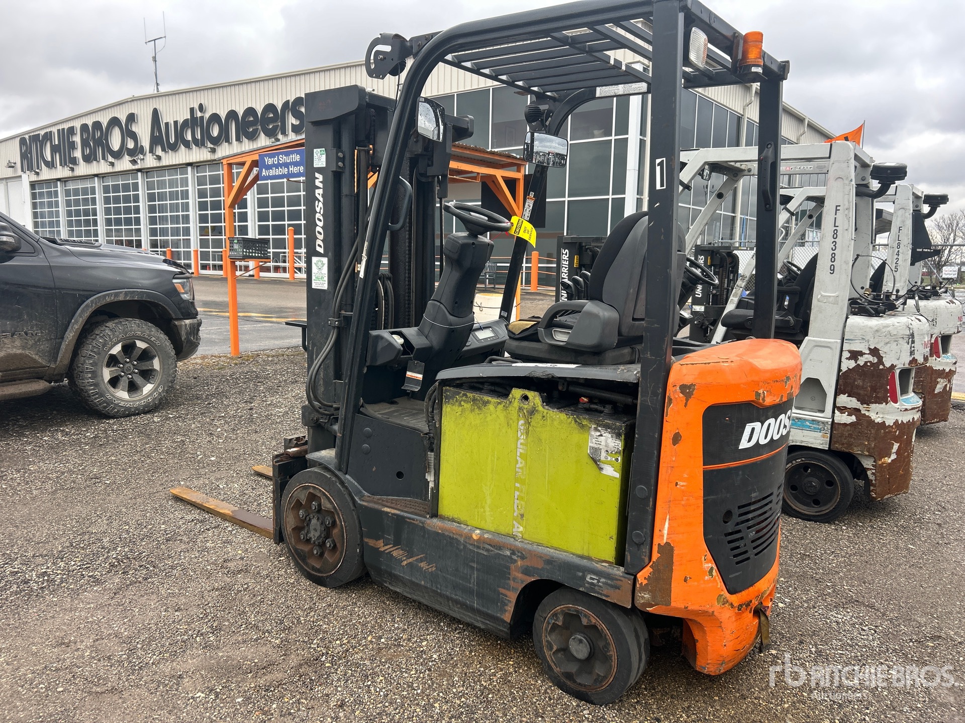 General Appearance with Picture, Left Rear Corner