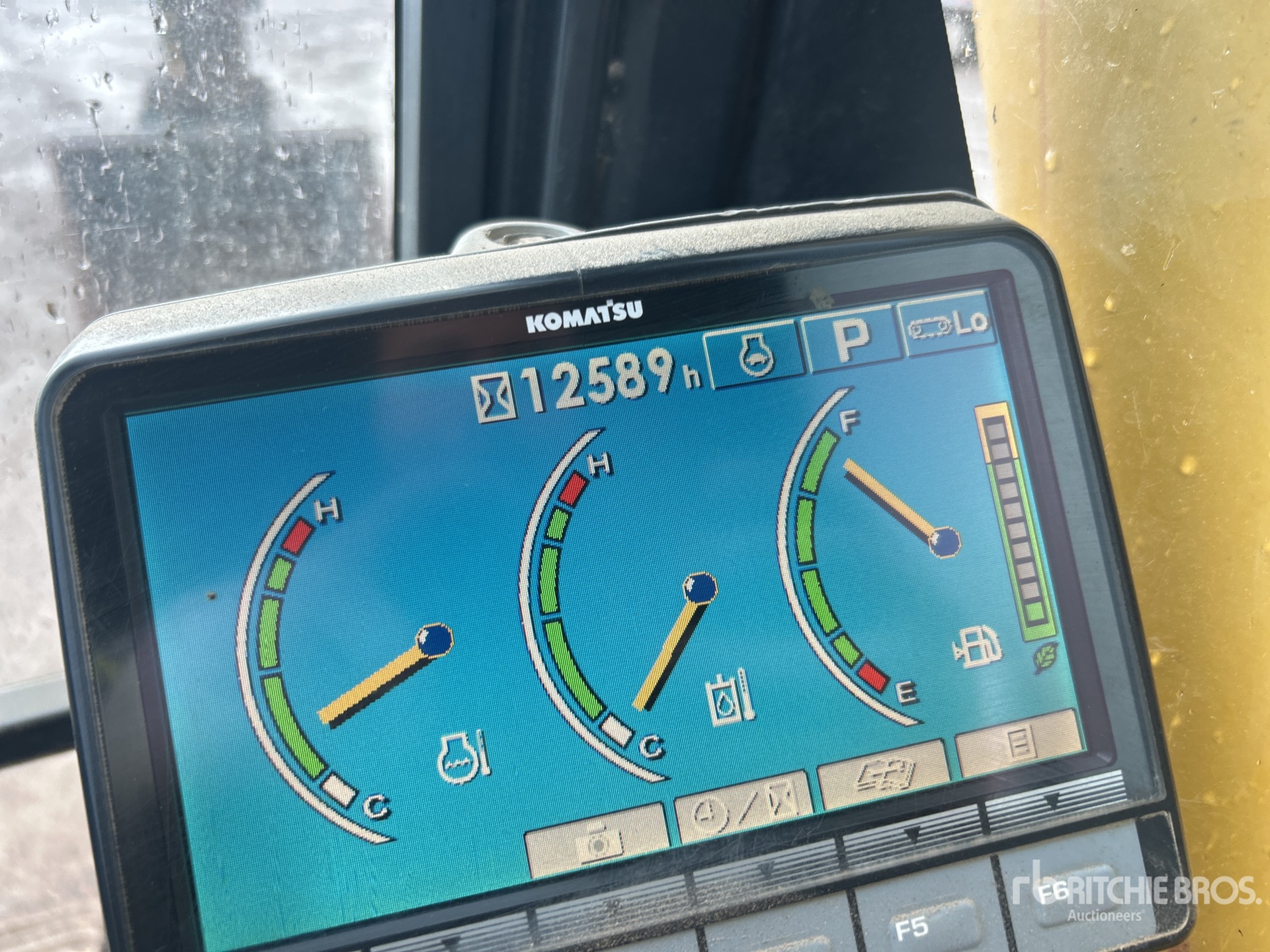 General Appearance with Hour Meter / Odometer