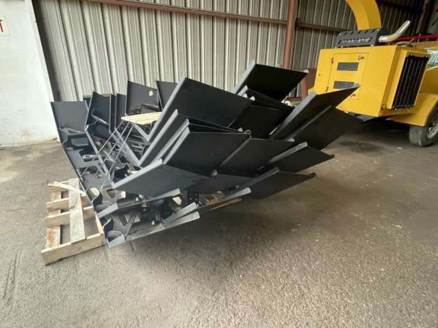 (Qty 18) 2024 Western Star 47x Front Bumpers - D7616 (Qty 18) 2024 Western Star 47x Front Bumpers - D7616