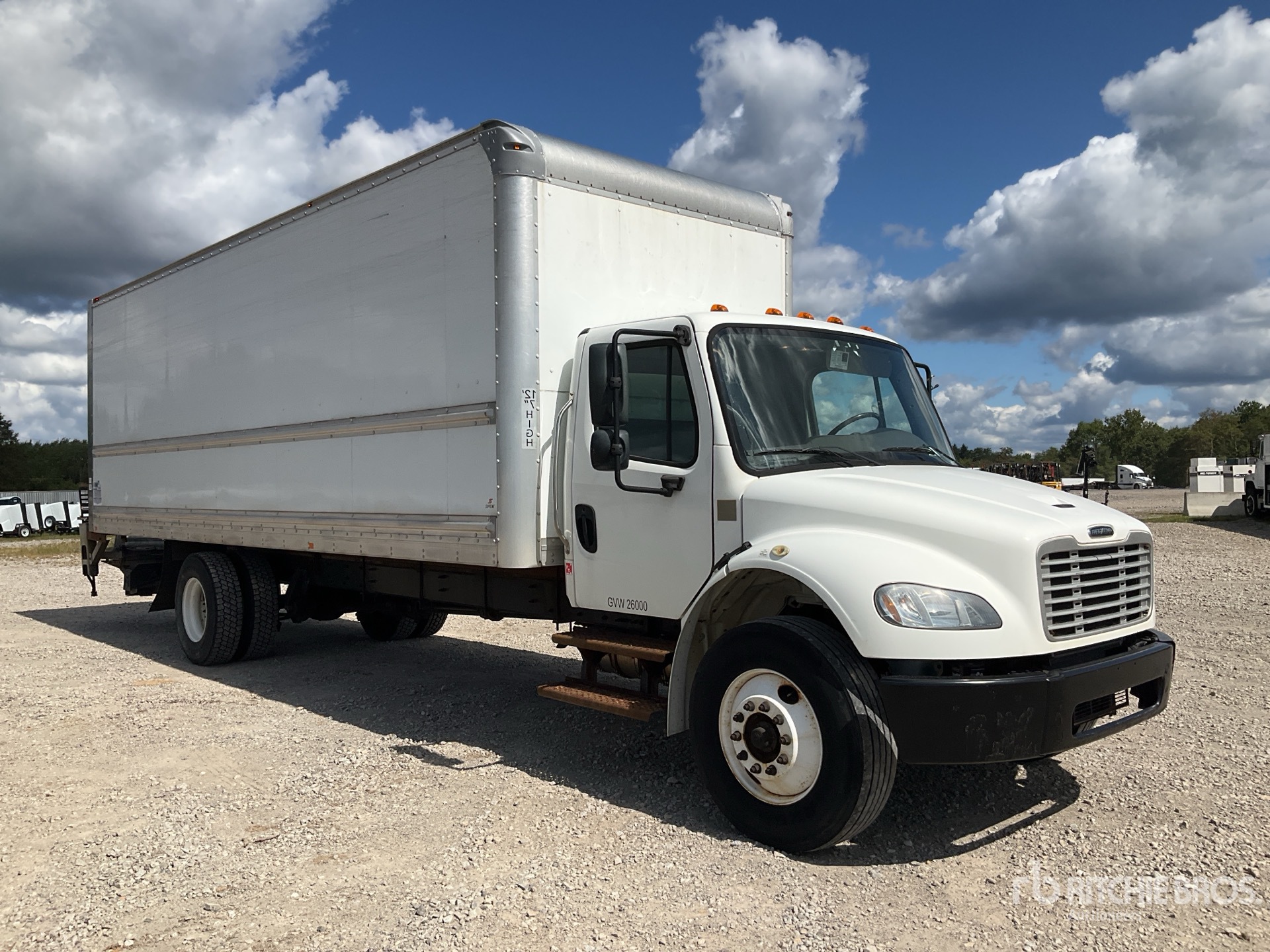 Aspect général with Image, coin avant droit