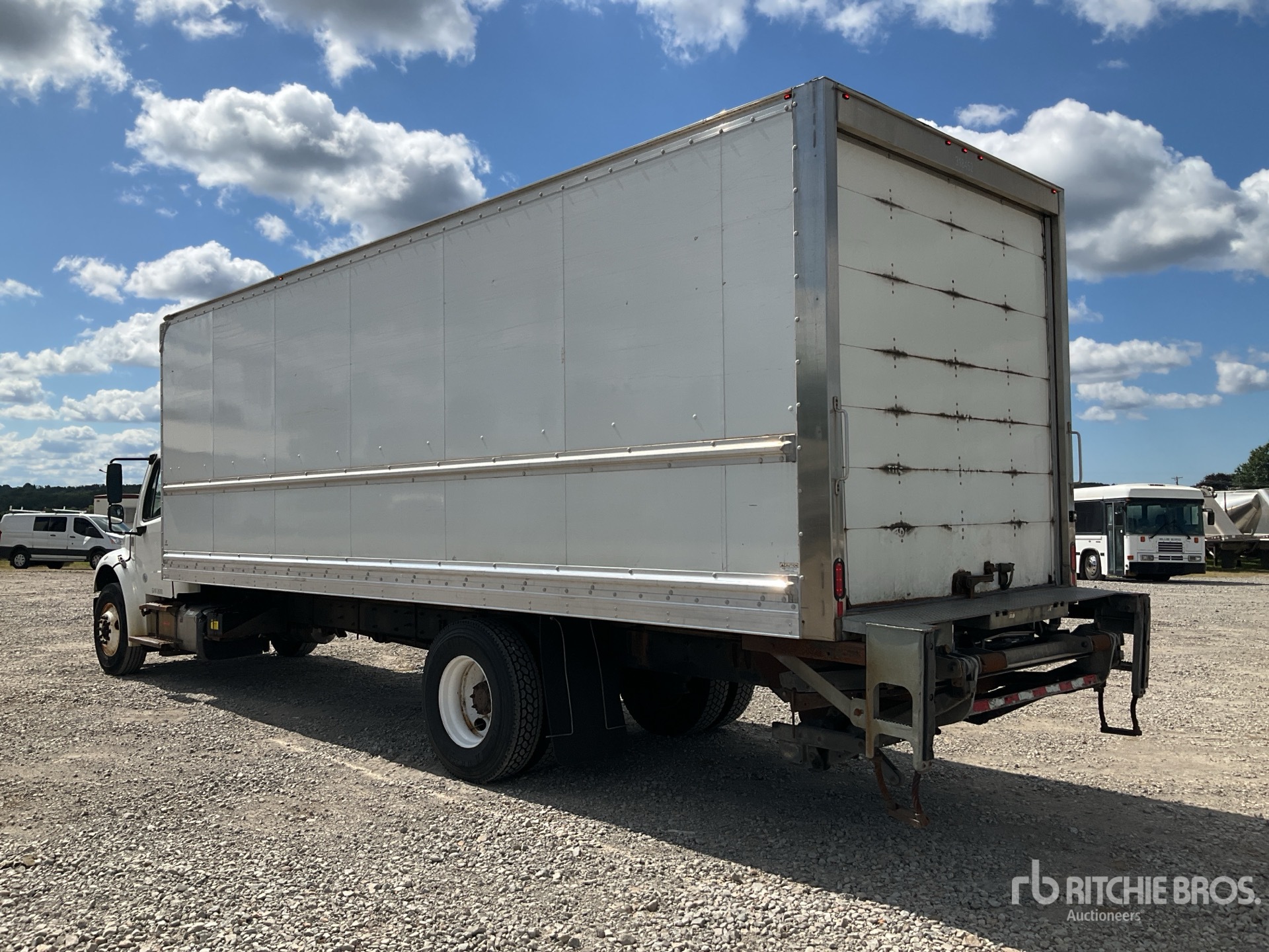 Aspect général with Image, coin arrière gauche